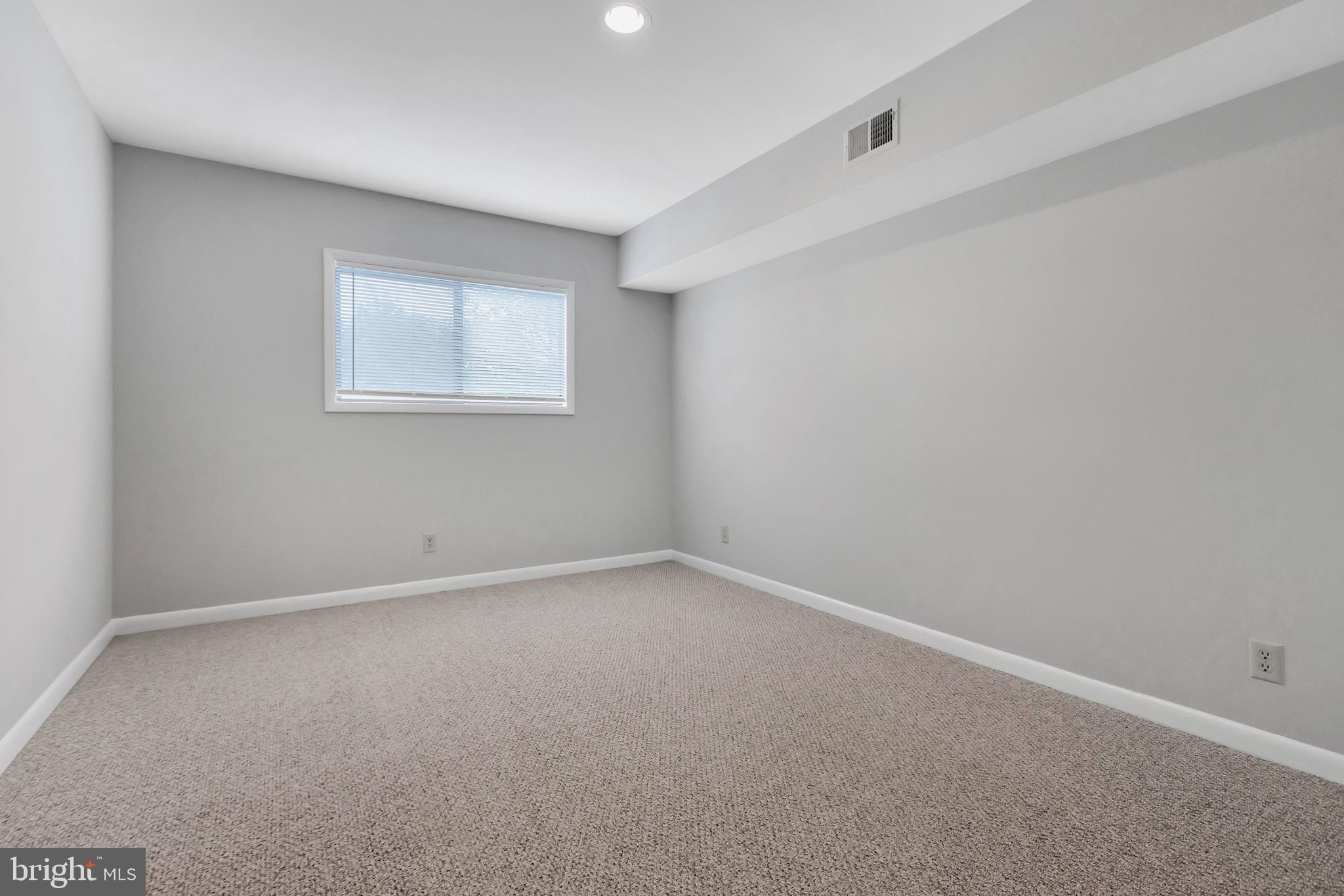 SEMINARY WALK - Residential