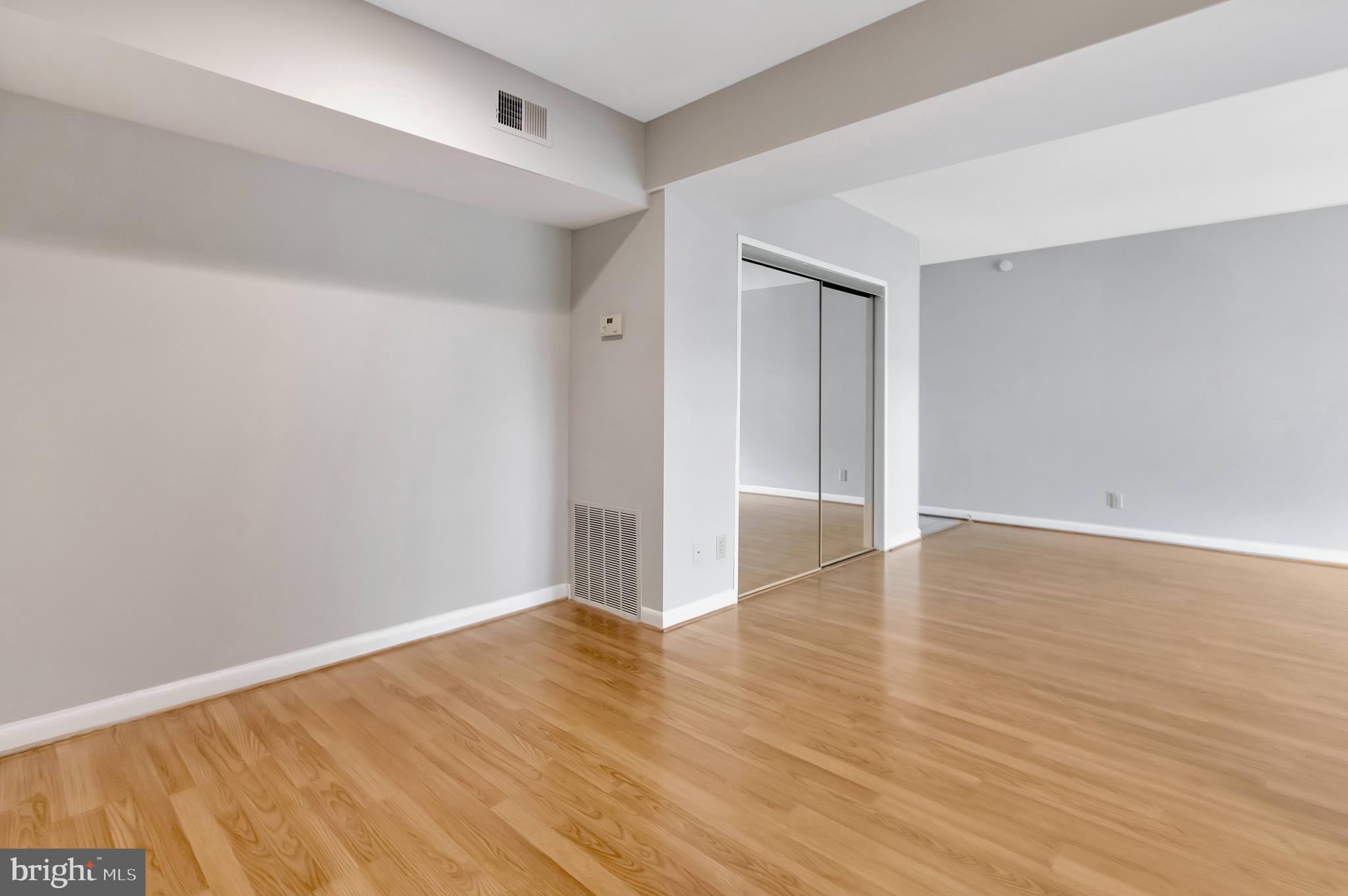 SEMINARY WALK - Residential