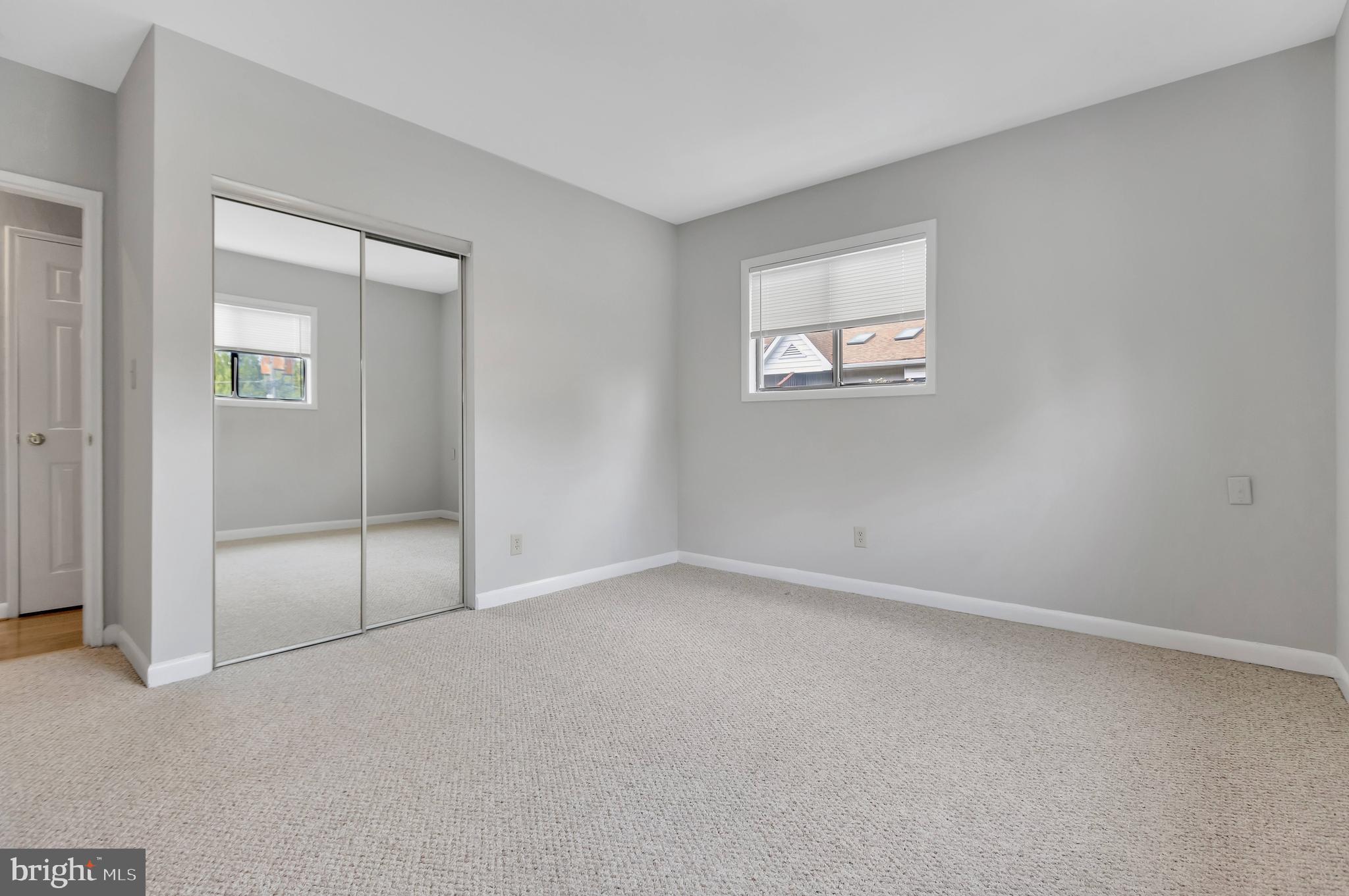 SEMINARY WALK - Residential