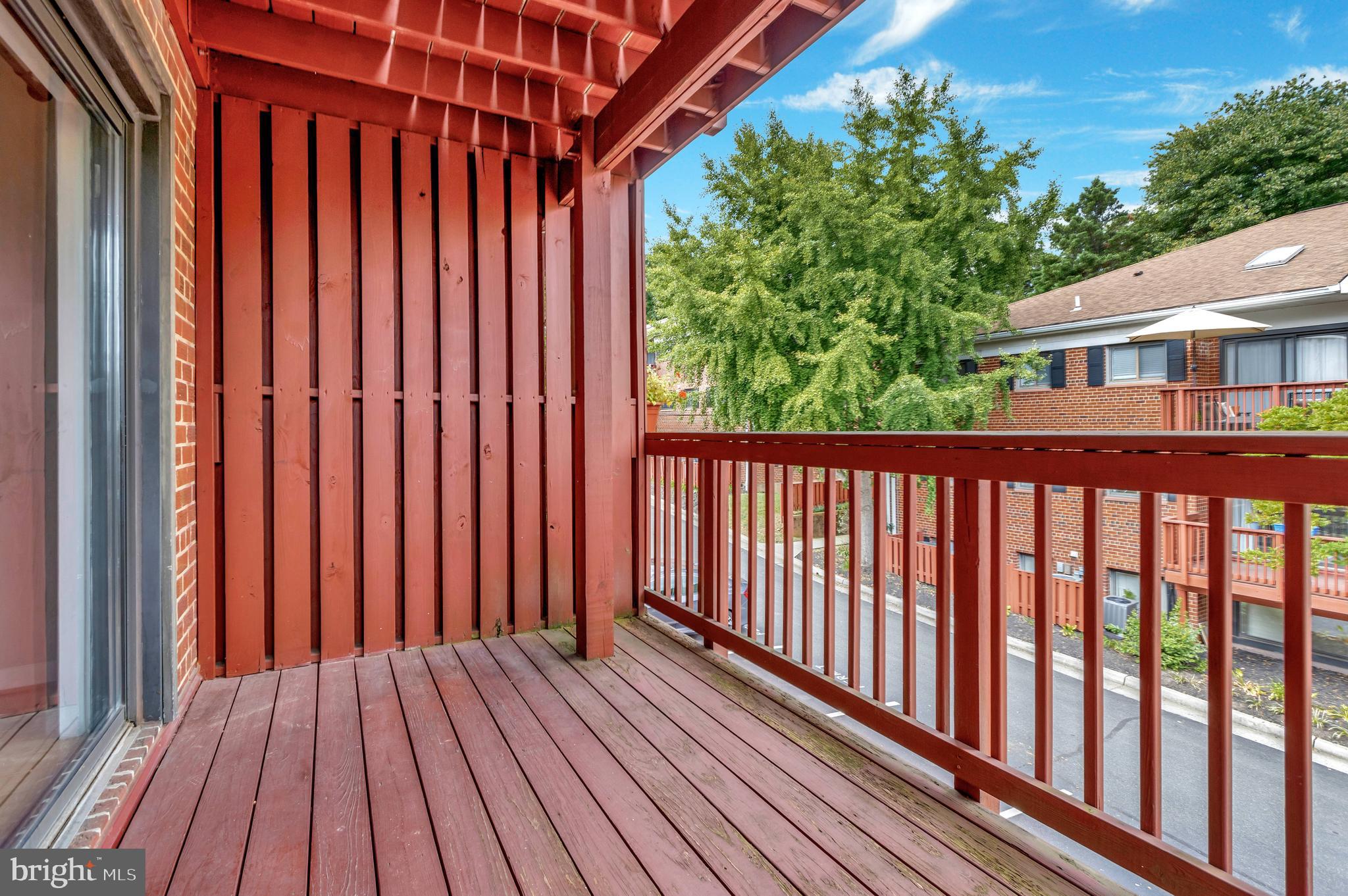 SEMINARY WALK - Residential