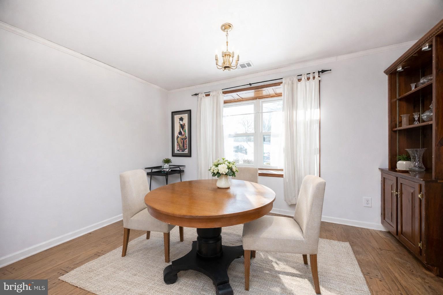 431 CARMARTHEN COURT