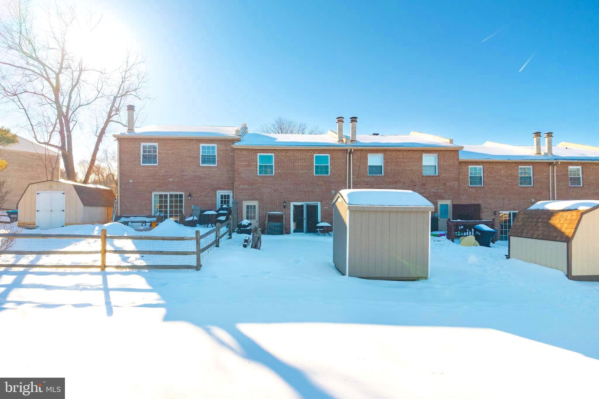 RHONDDA - Residential