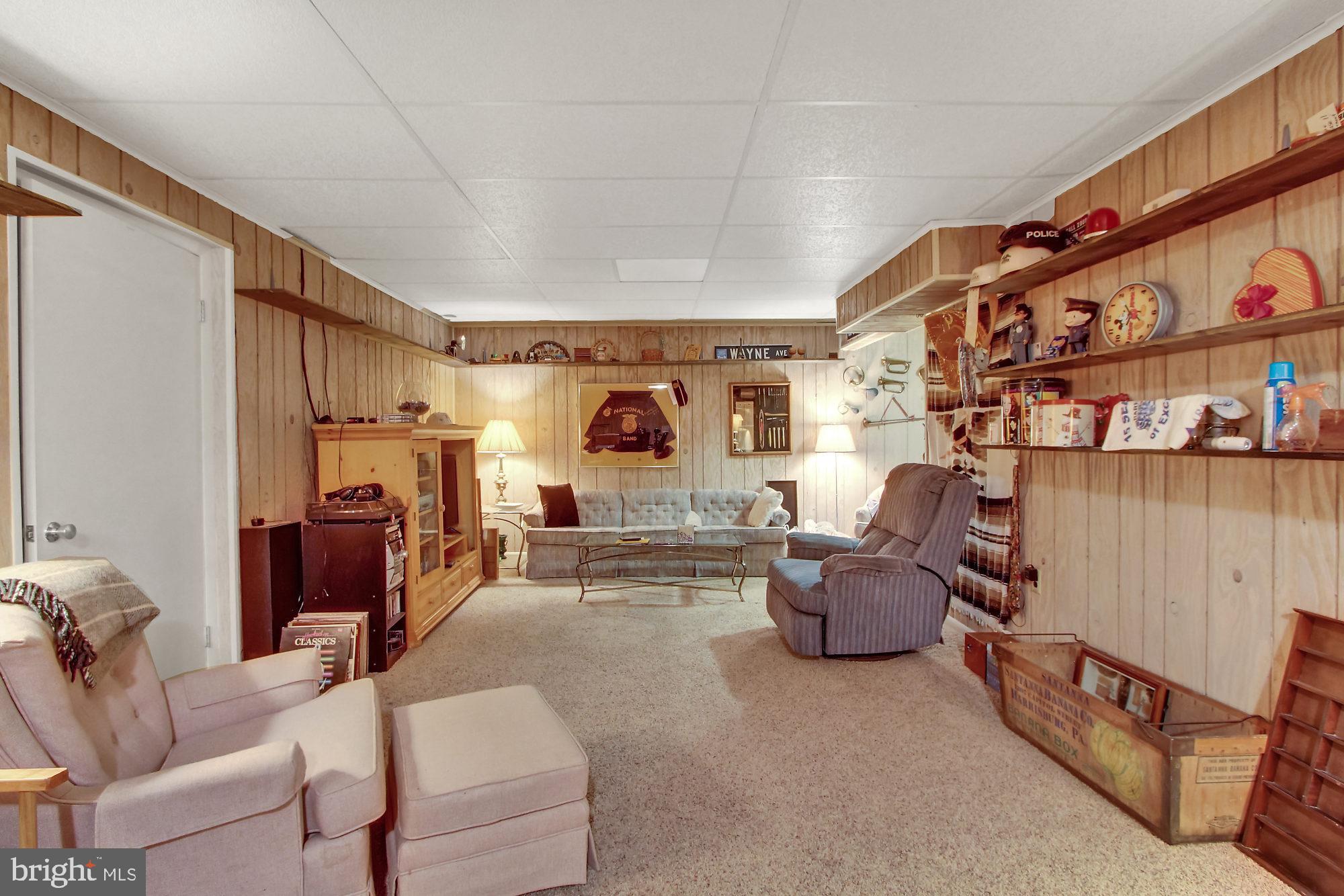 THE AVENUES - Residential