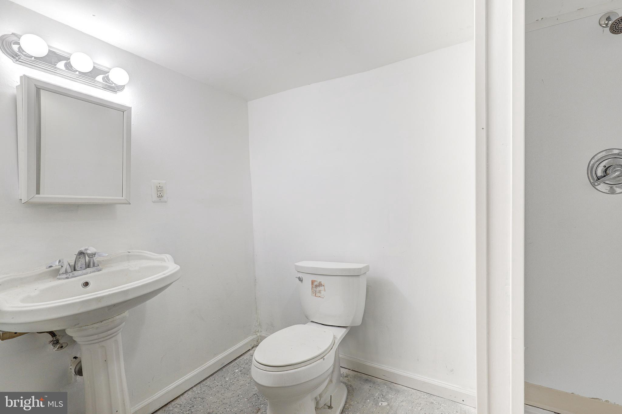 EDMONSON HEIGHTS - Residential