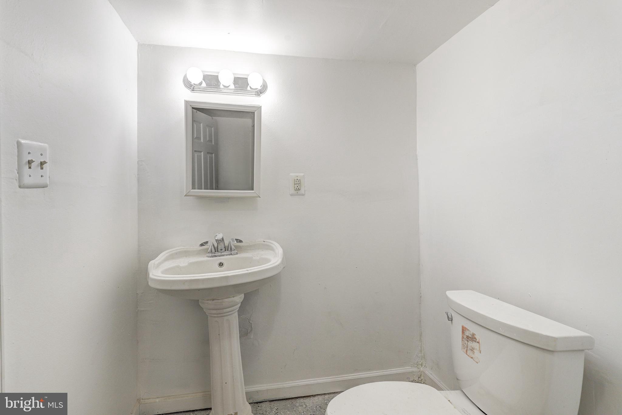 EDMONSON HEIGHTS - Residential