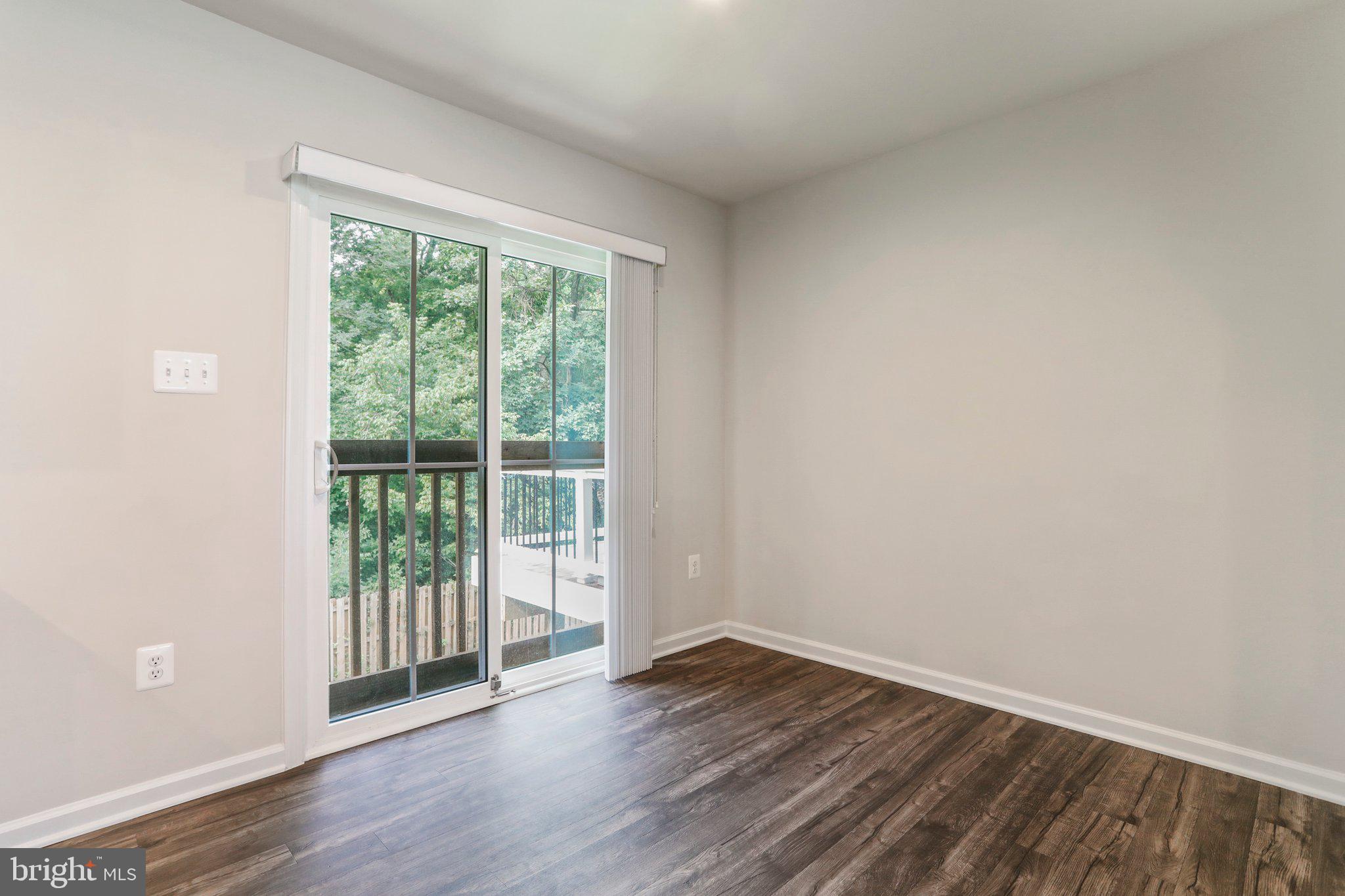 REGENTS CREST - Residential