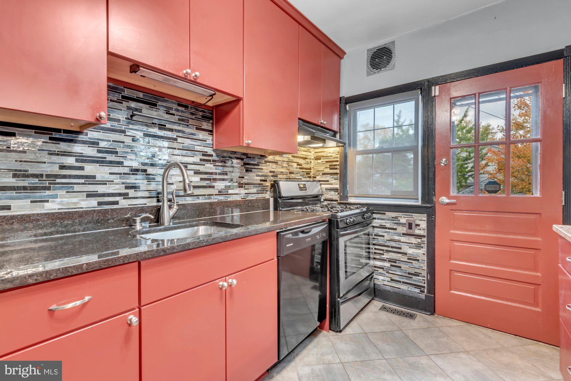 WESTOWNE - Residential