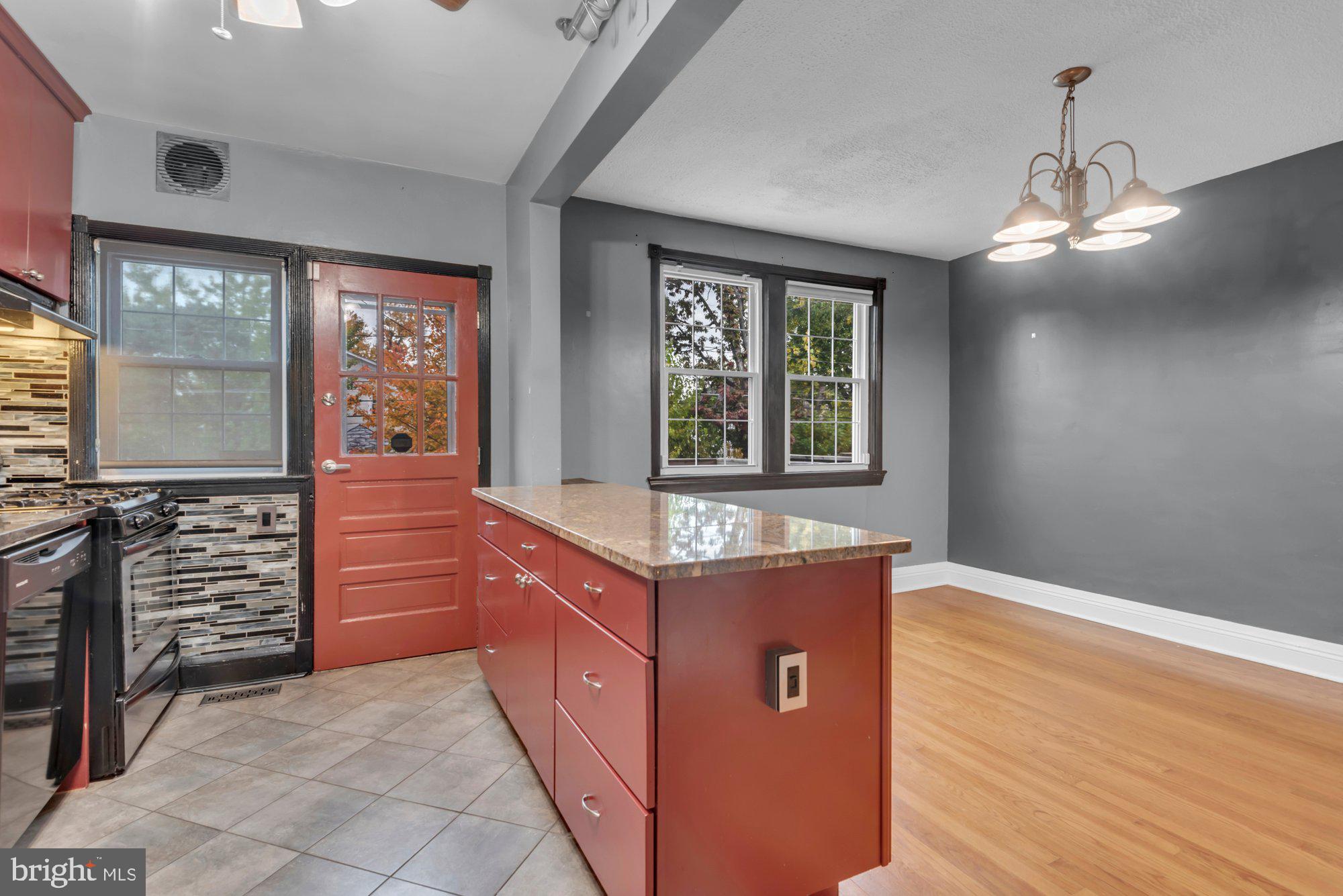 WESTOWNE - Residential