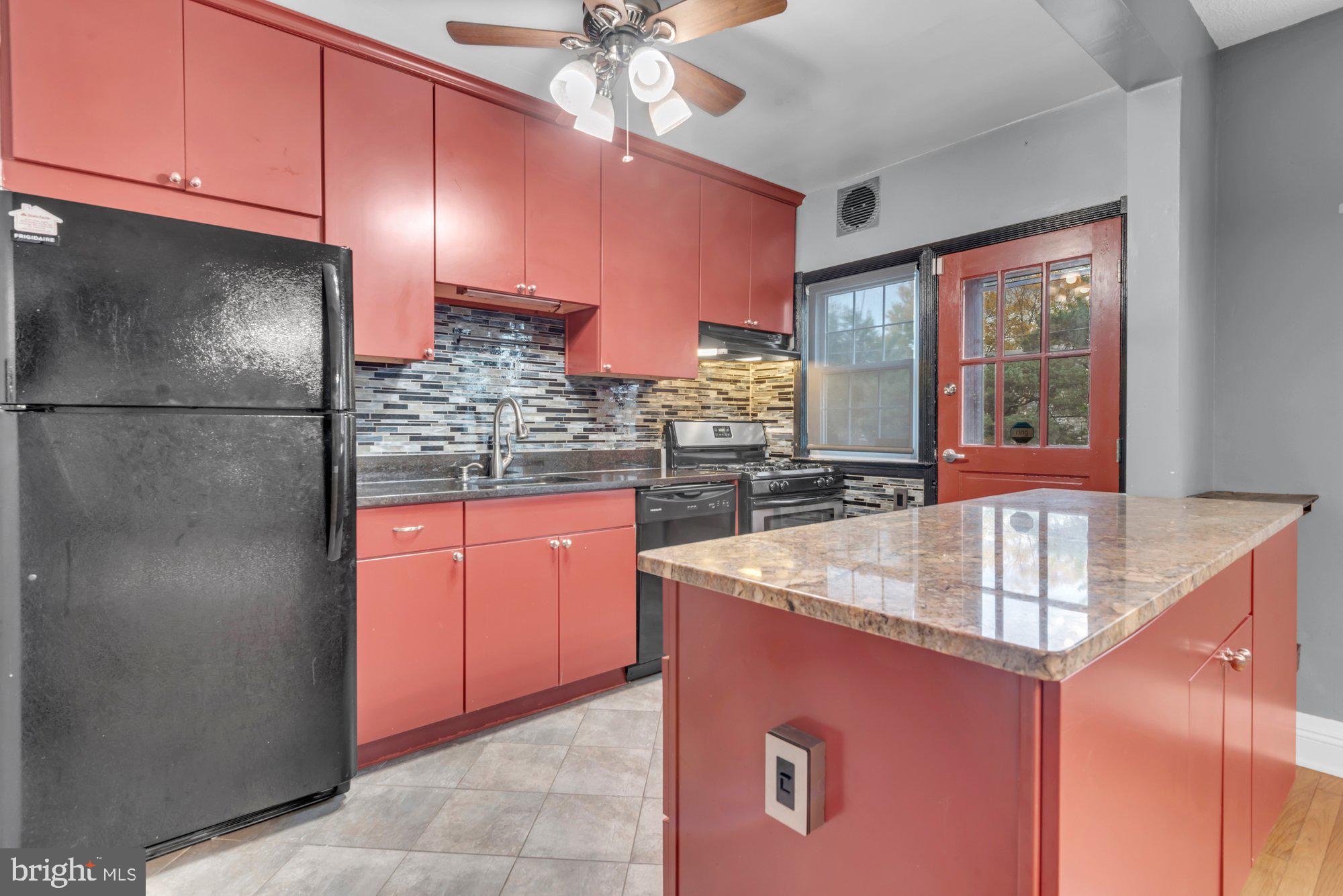 WESTOWNE - Residential