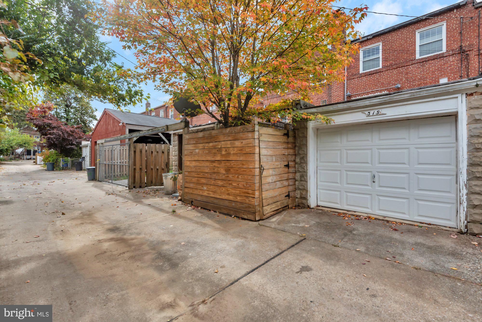 WESTOWNE - Residential