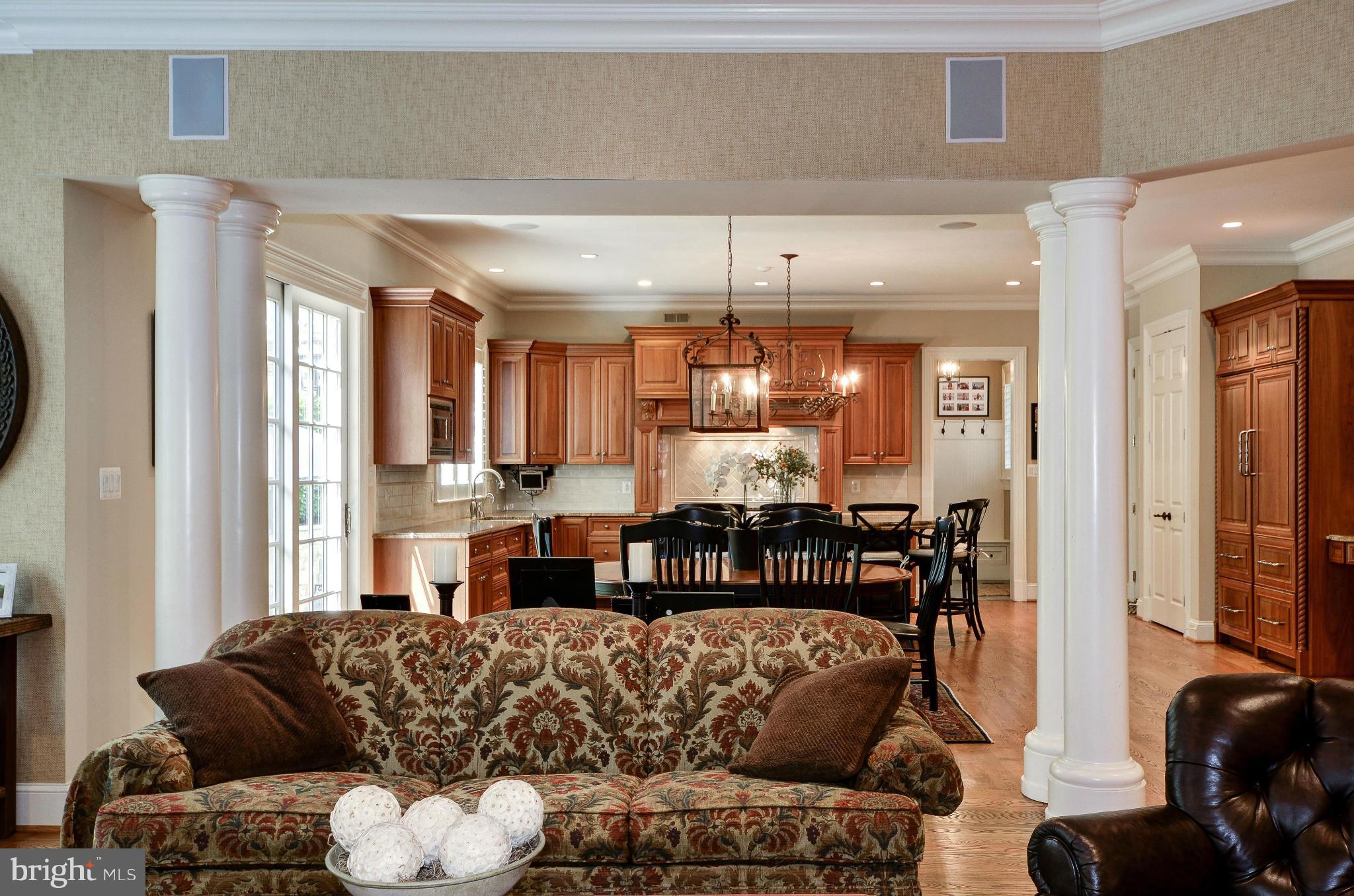 MCAULEY PARK - Residential