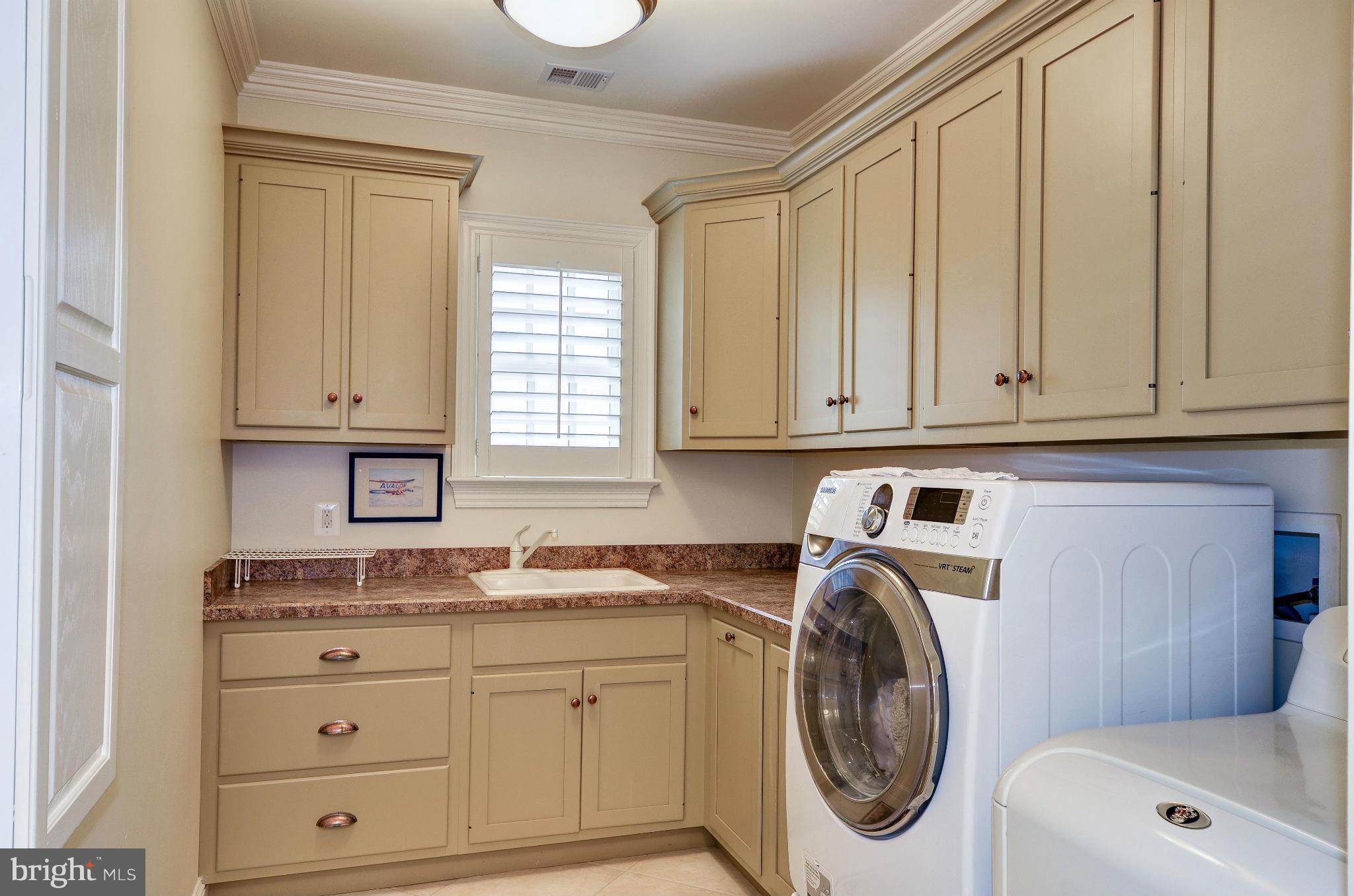 MCAULEY PARK - Residential