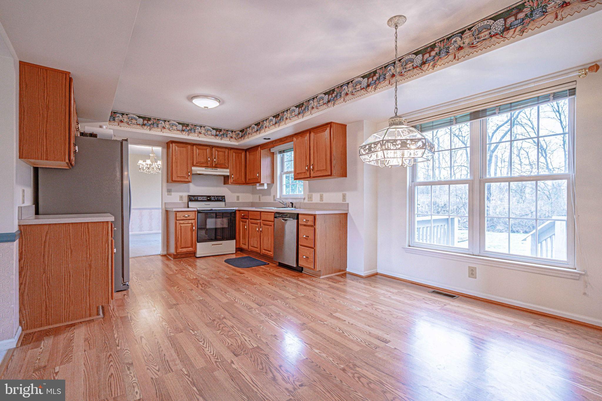 HUNTERS RUN - Residential