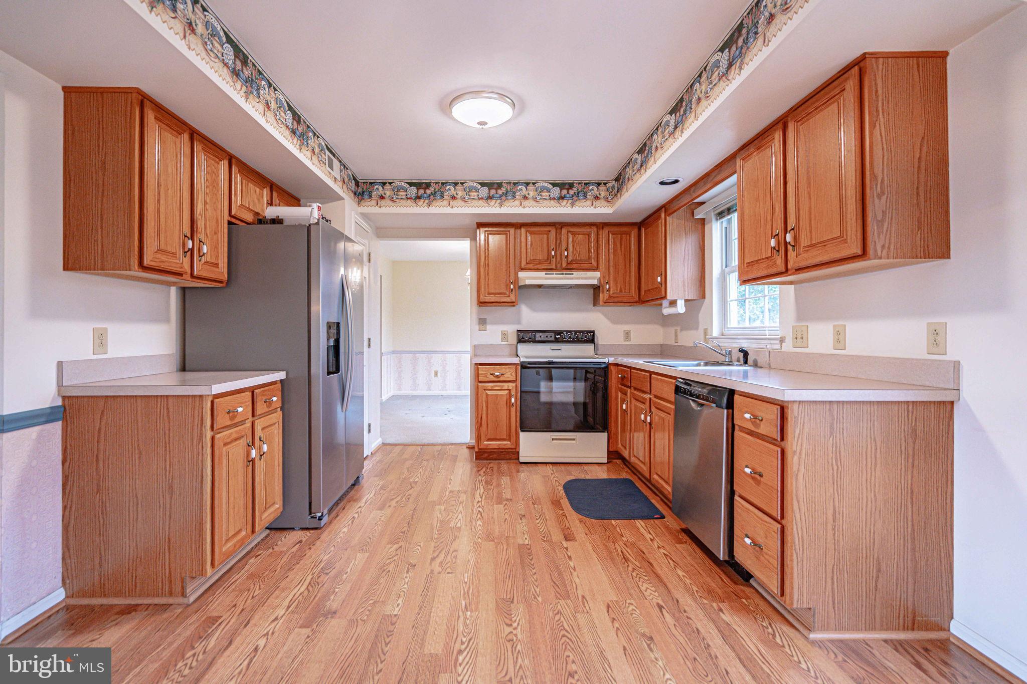 HUNTERS RUN - Residential