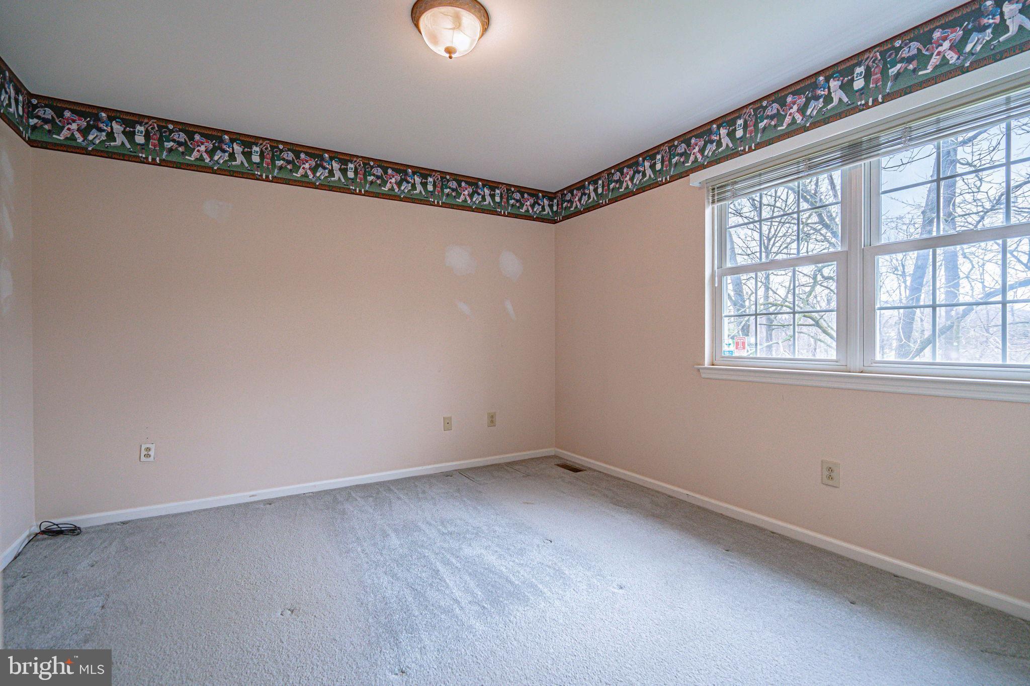 HUNTERS RUN - Residential