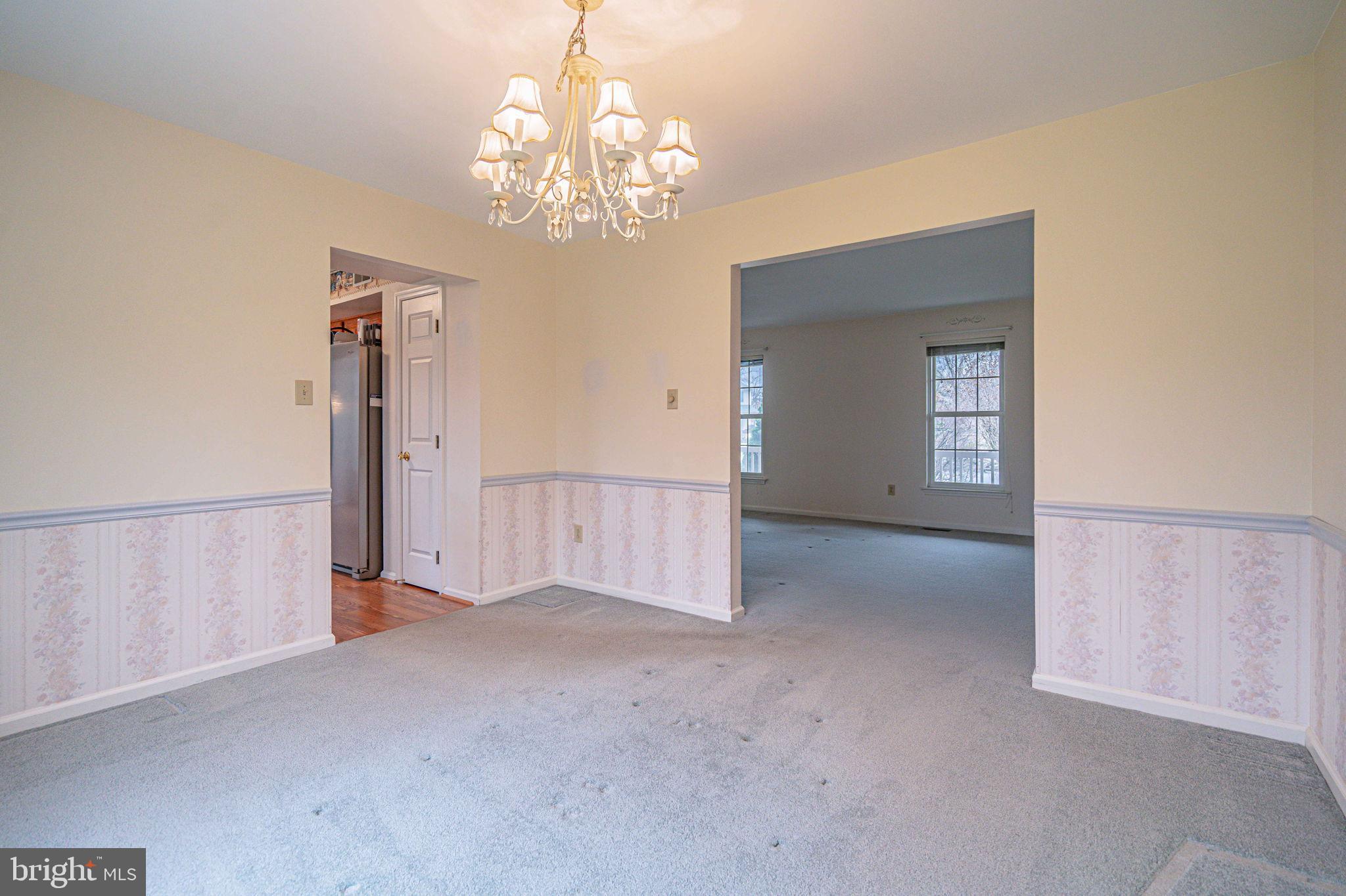 HUNTERS RUN - Residential