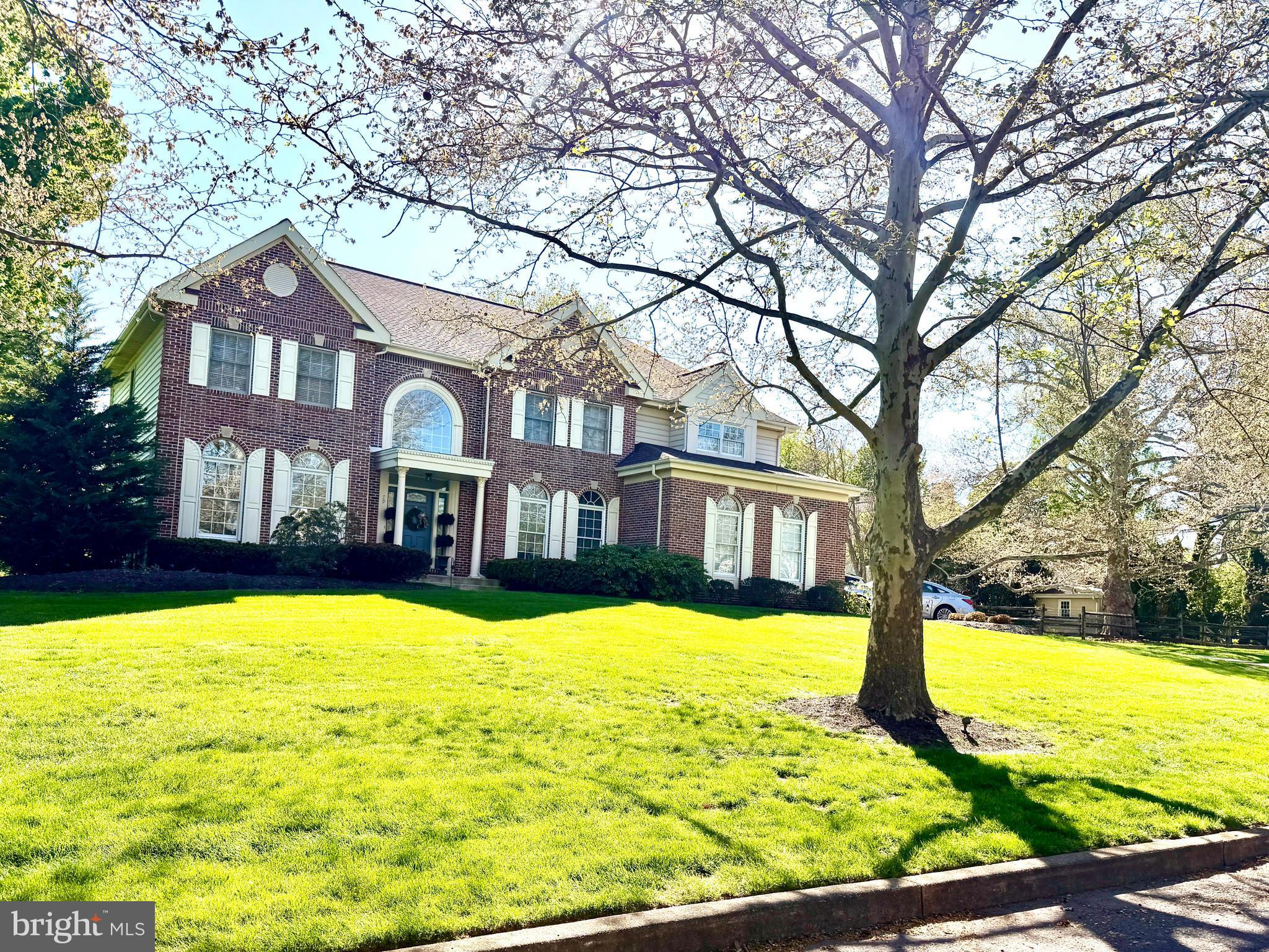 WEDGEWOOD GREENE - Residential