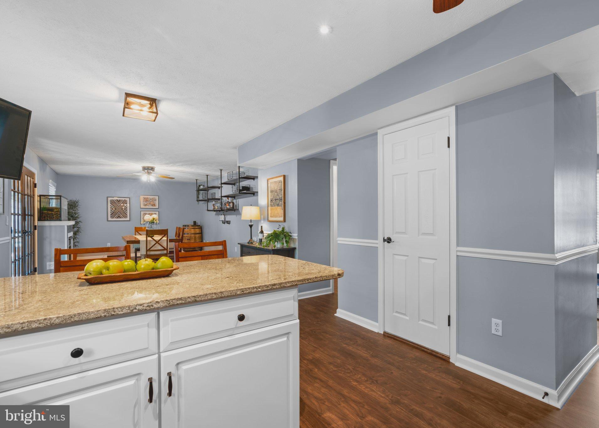 GARLAND - Residential