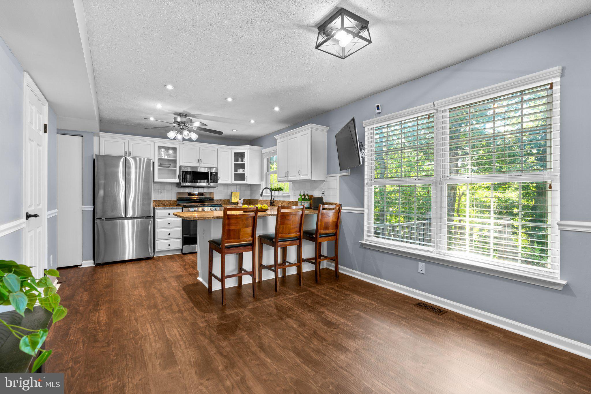 GARLAND - Residential