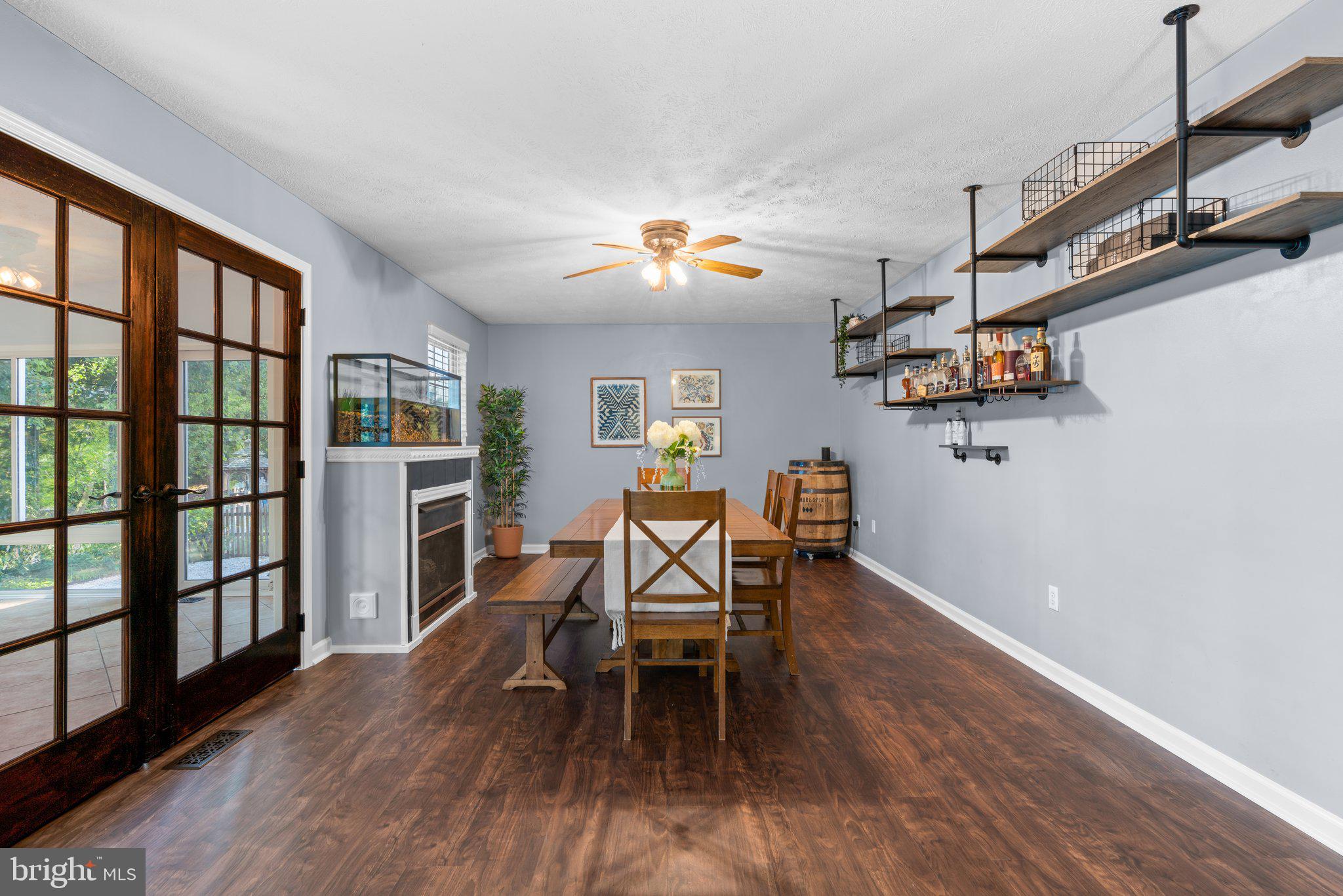 GARLAND - Residential