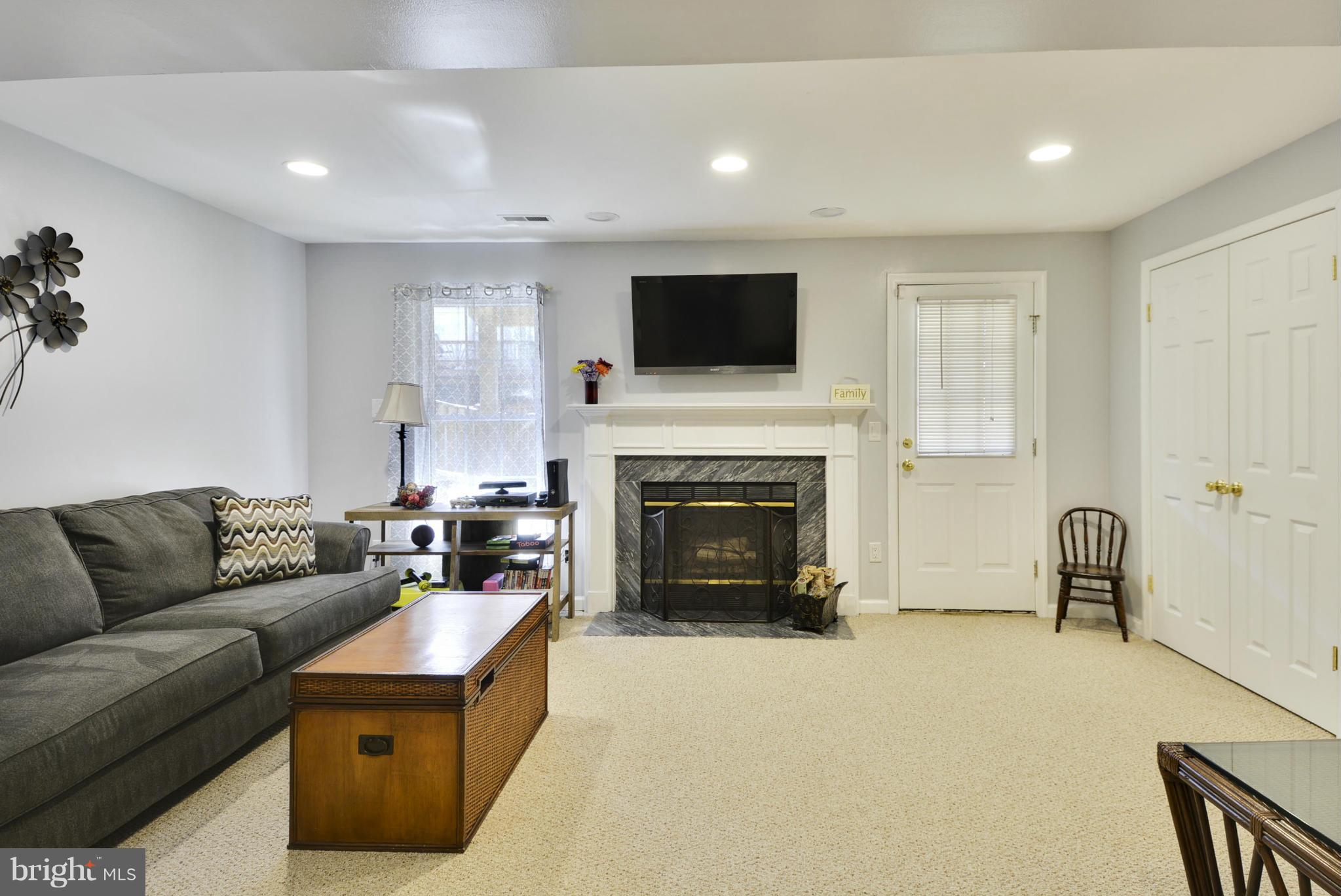 KINGSTOWNE - Residential