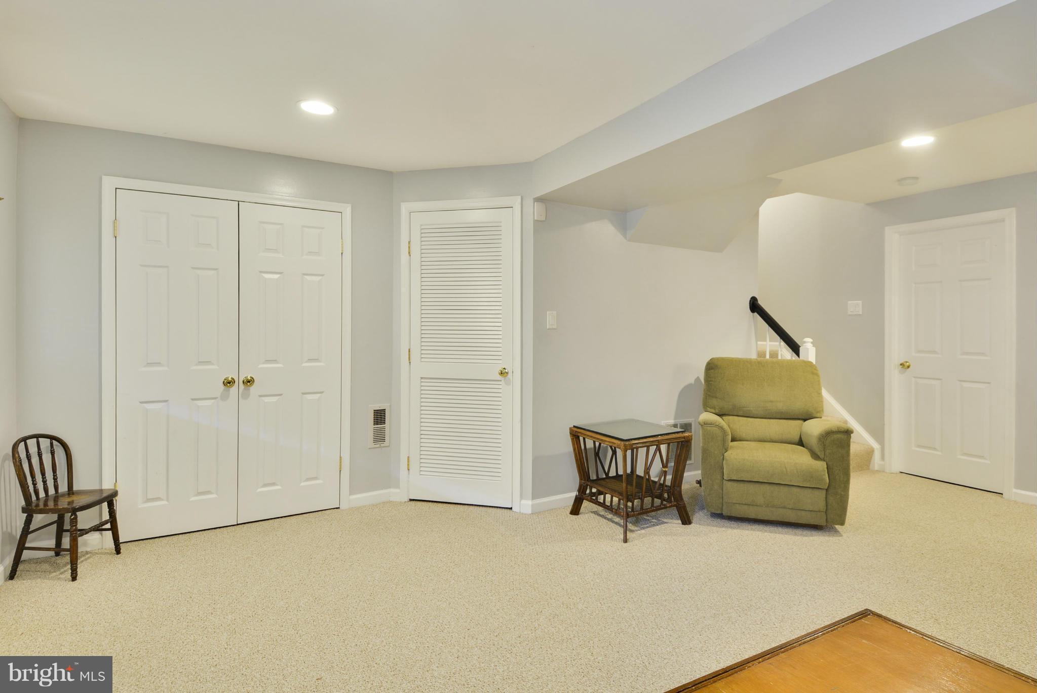 KINGSTOWNE - Residential