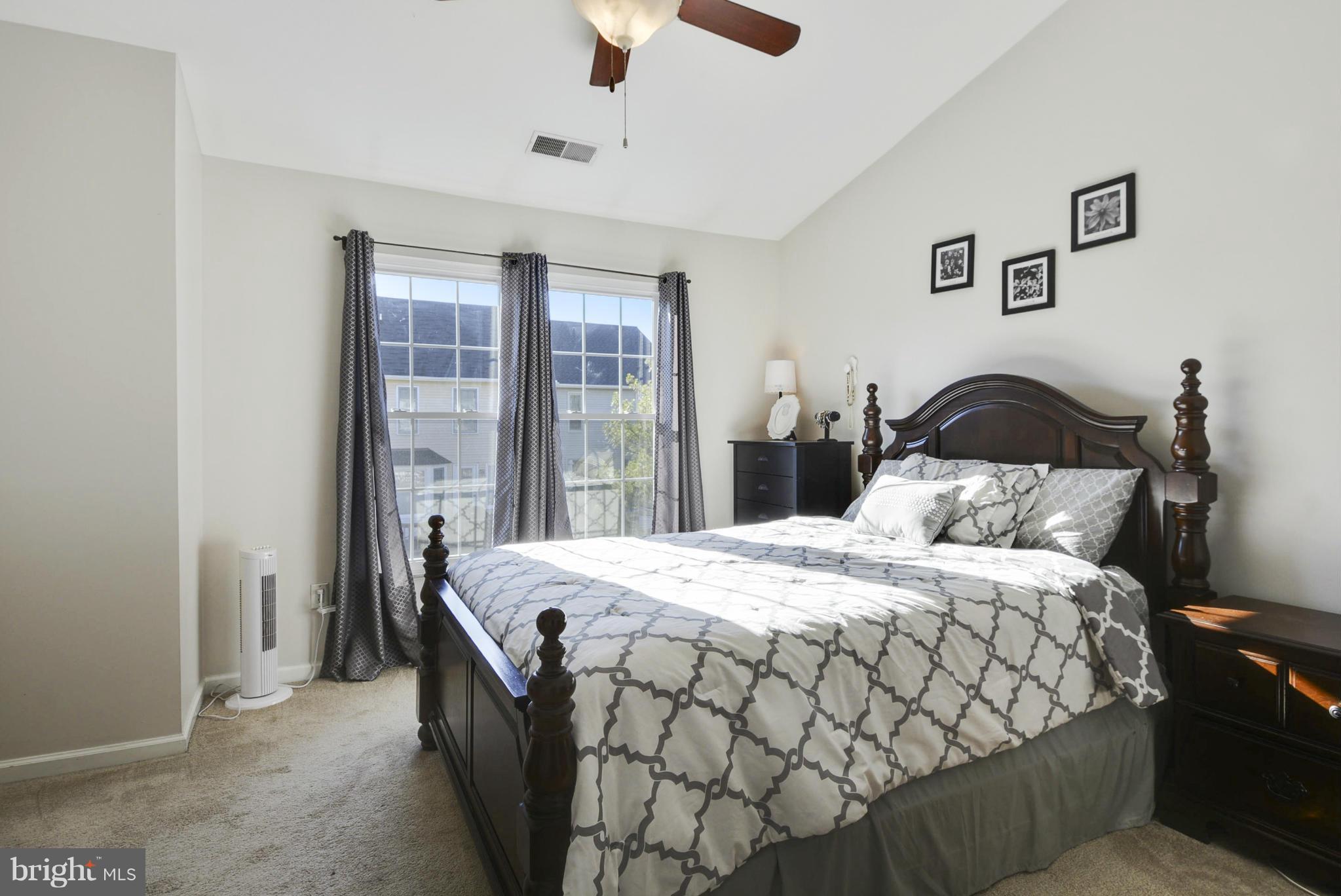 KINGSTOWNE - Residential