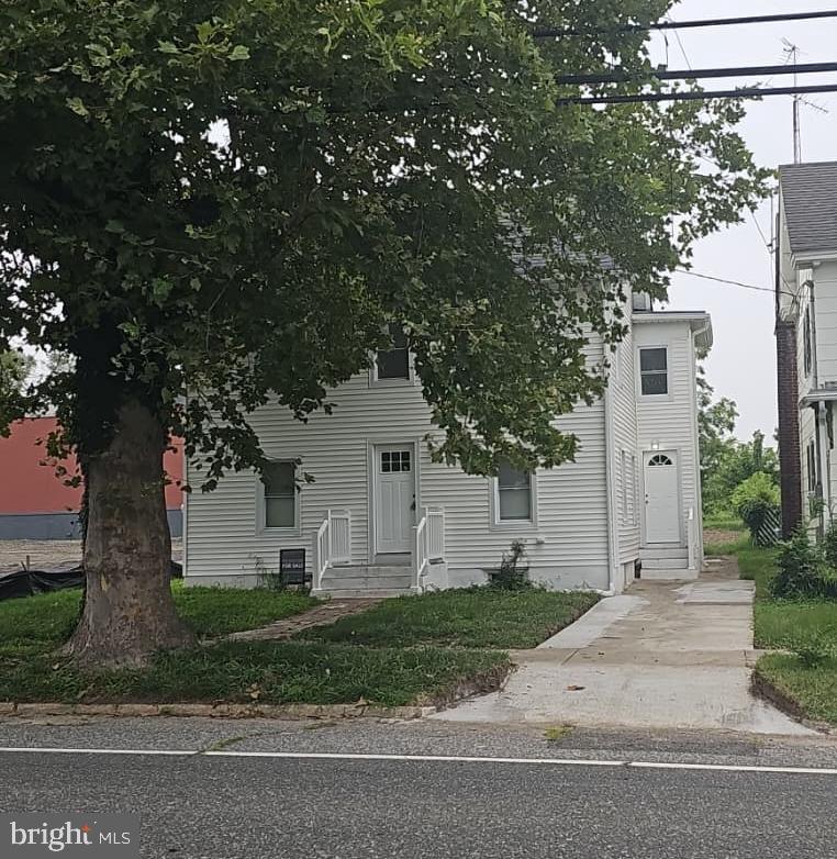395 MAIN STREET