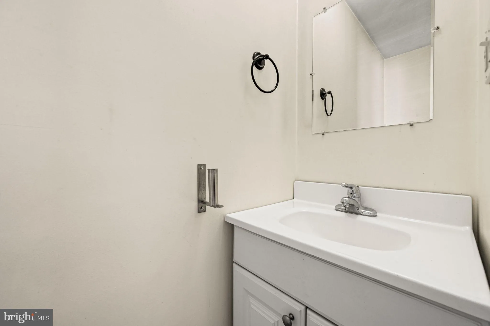 Philadelphia, Pennsylvania 19127, United States, 2 Bedrooms Bedrooms, ,2 BathroomsBathrooms,Residential,Active,199217