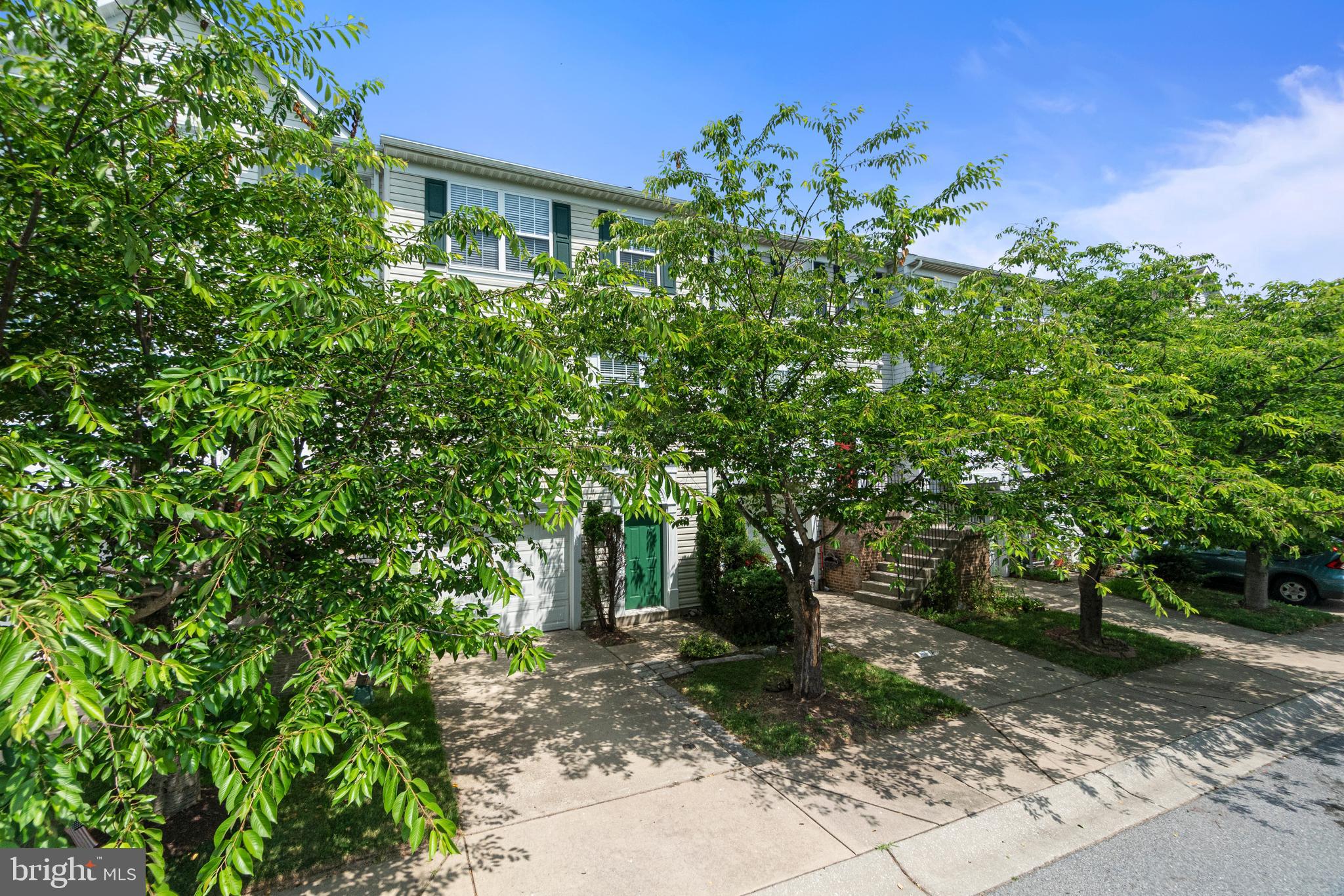 HOWARDS RIDGE - Residential Lease