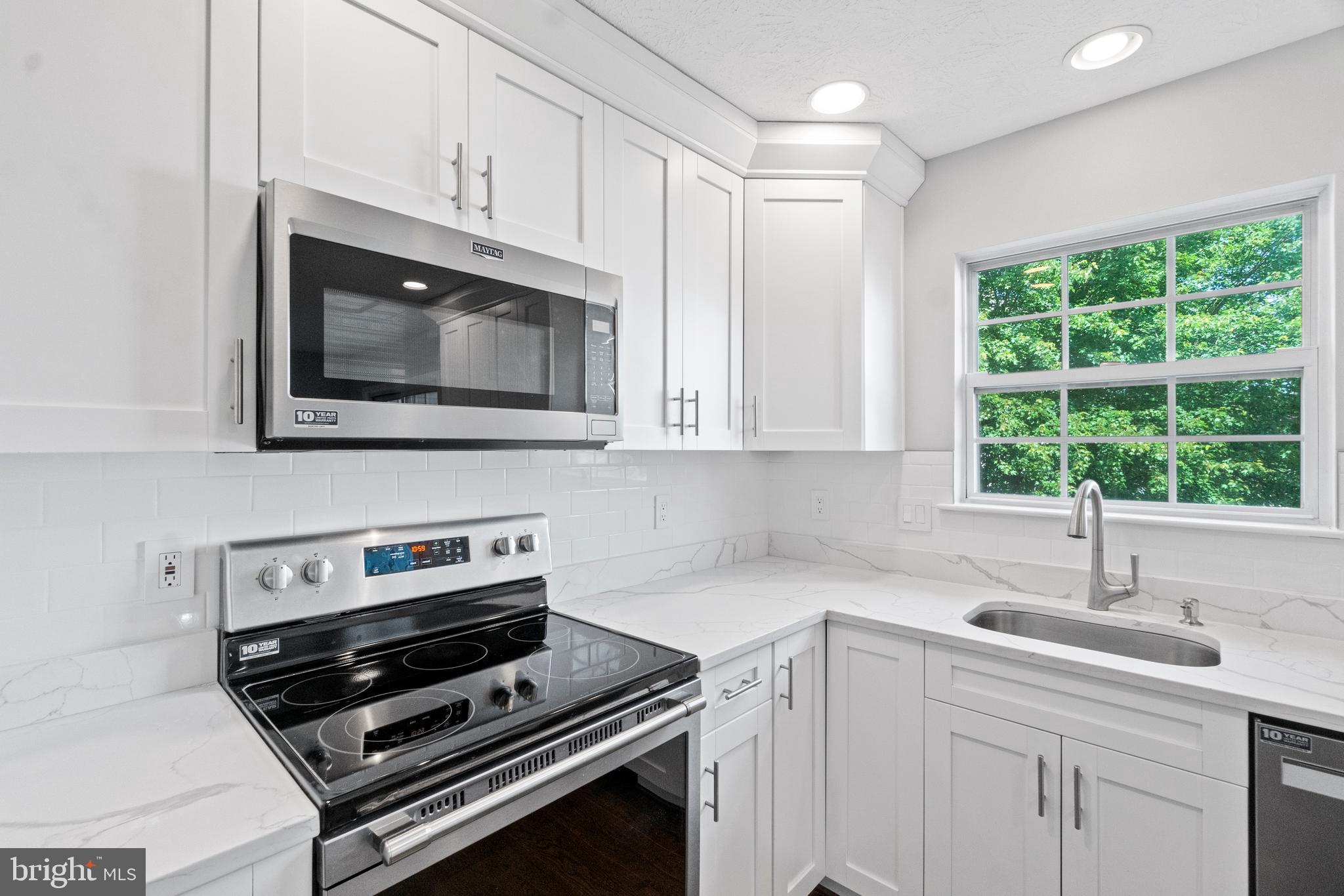 HOWARDS RIDGE - Residential Lease