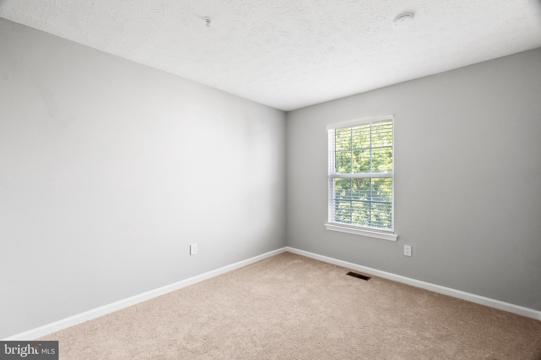 HOWARDS RIDGE - Residential Lease