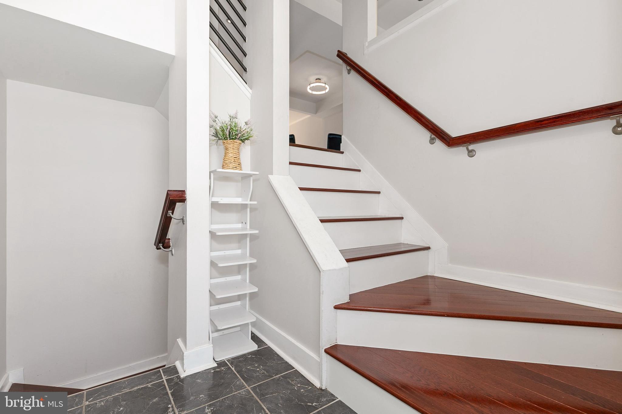 WOODLAND PARK - Residential