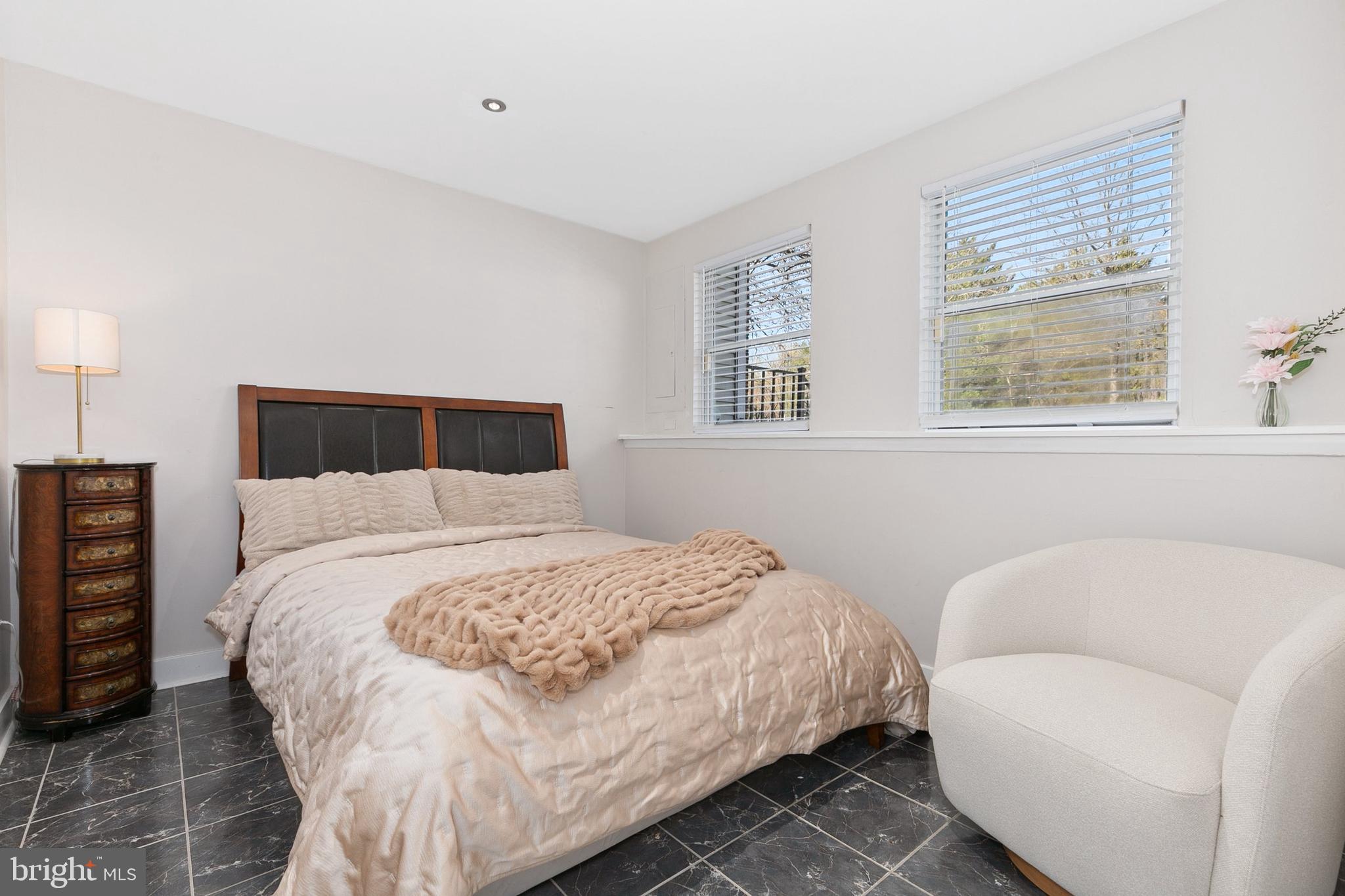 WOODLAND PARK - Residential