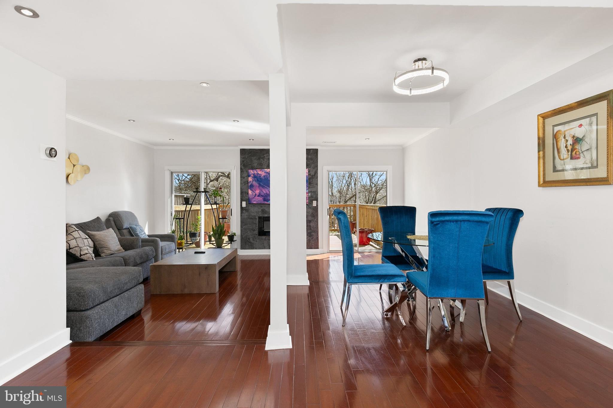 WOODLAND PARK - Residential