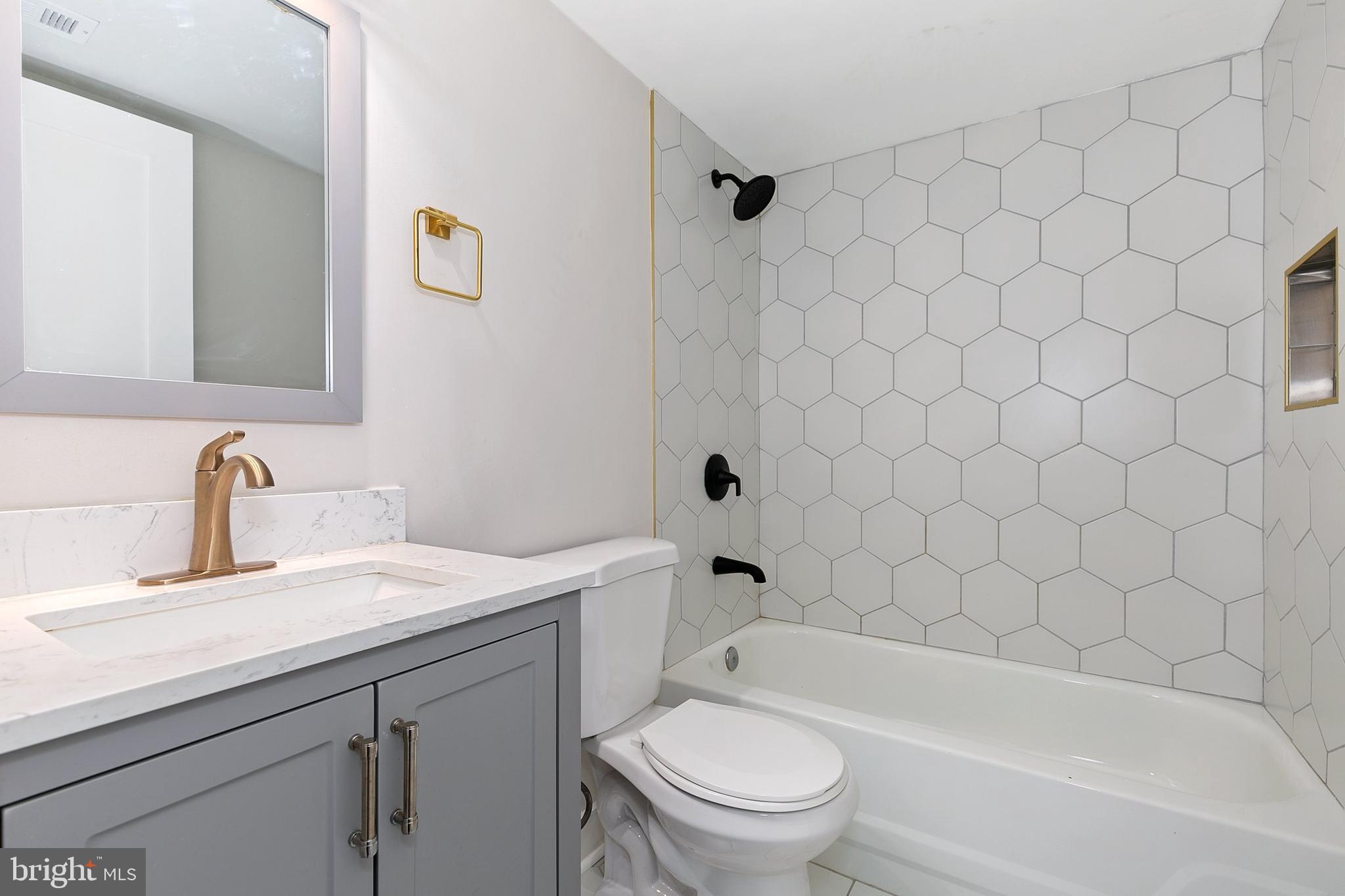 WOODLAND PARK - Residential