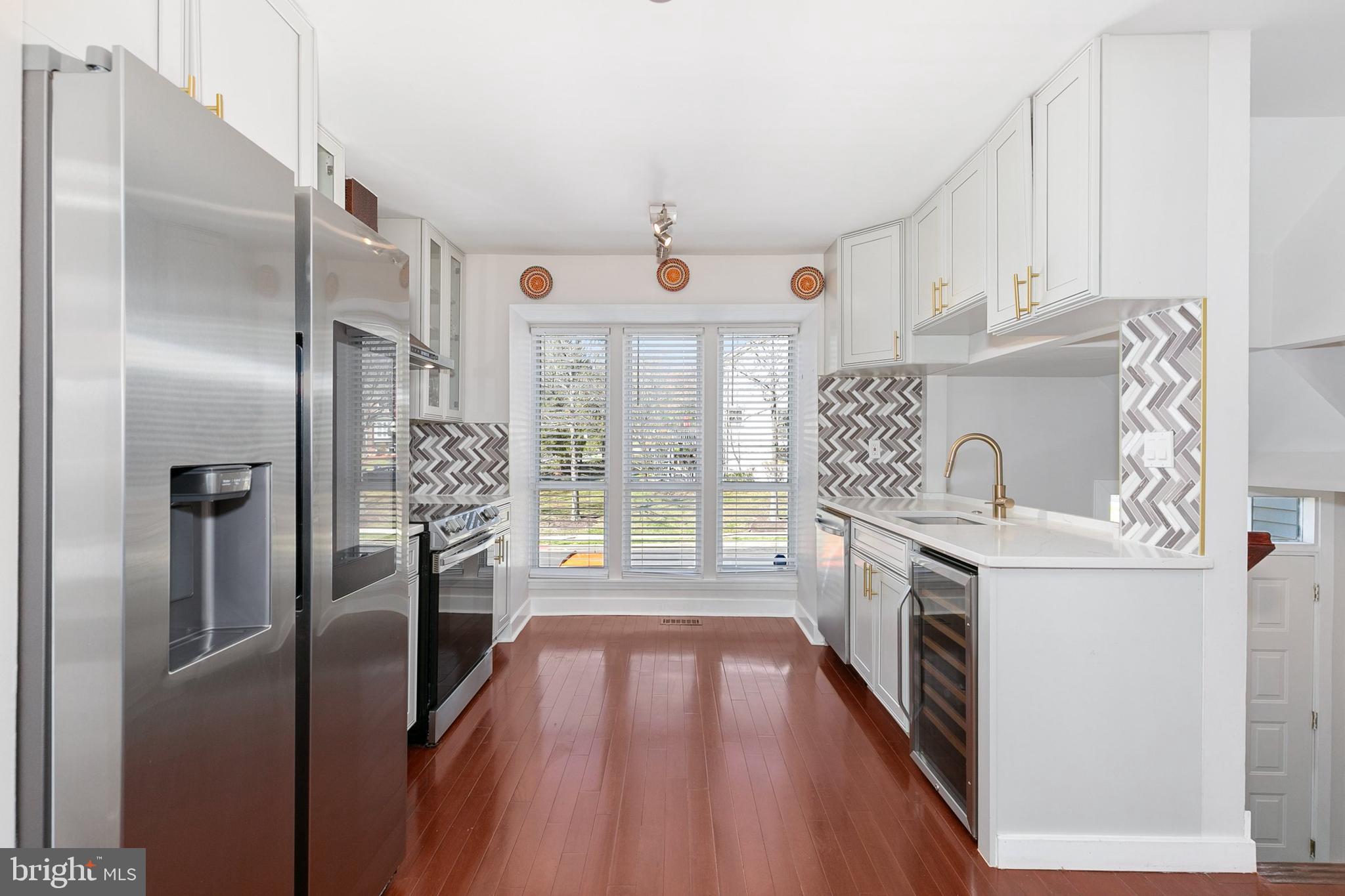 WOODLAND PARK - Residential