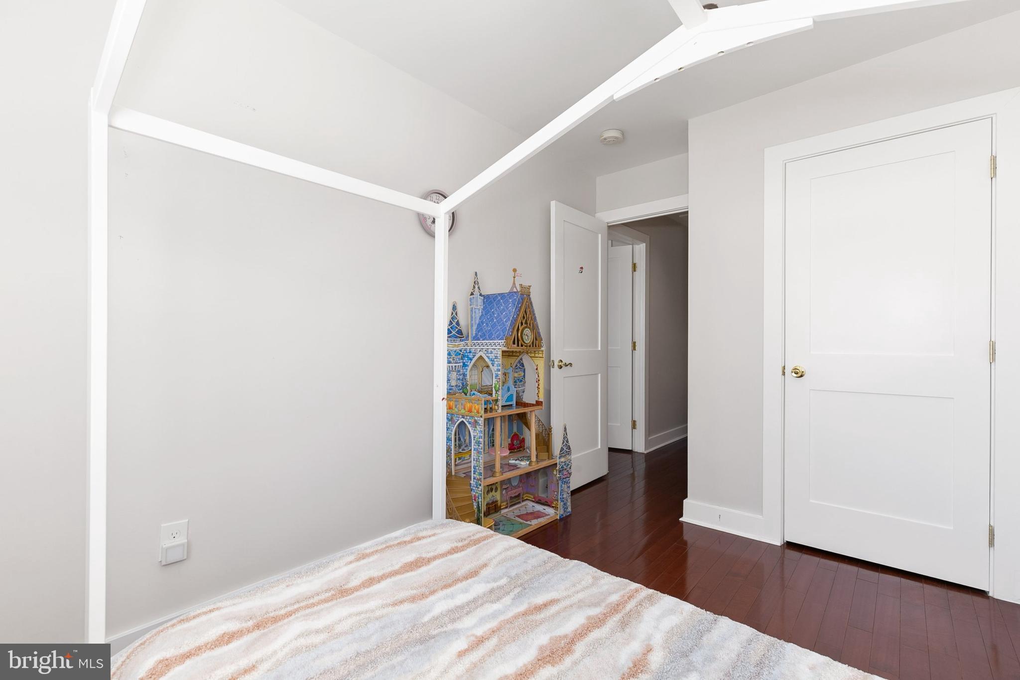 WOODLAND PARK - Residential