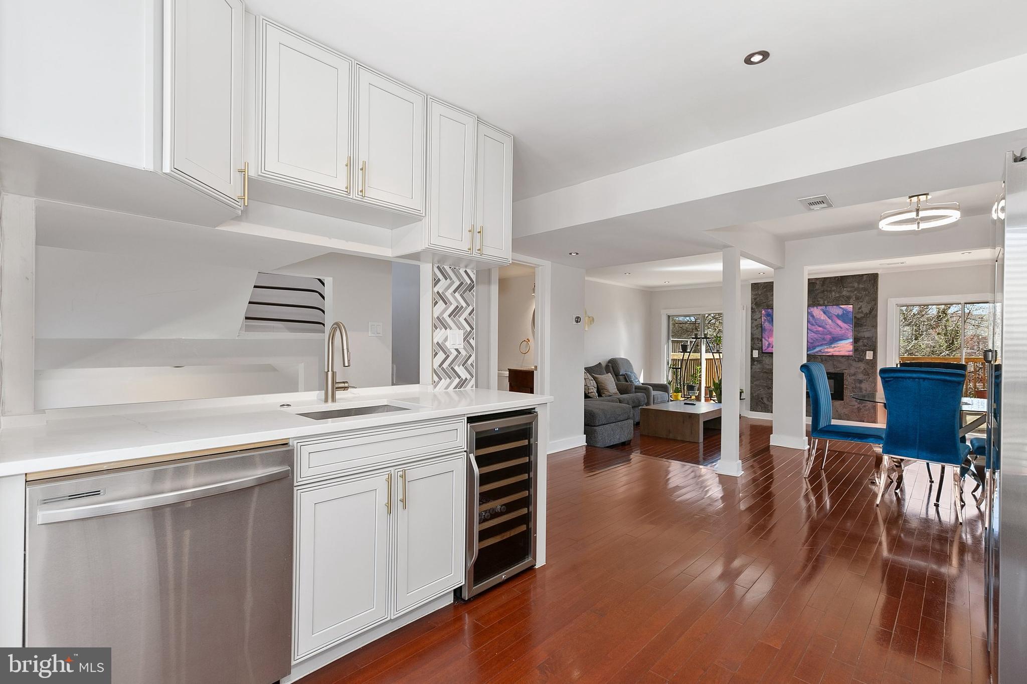 WOODLAND PARK - Residential