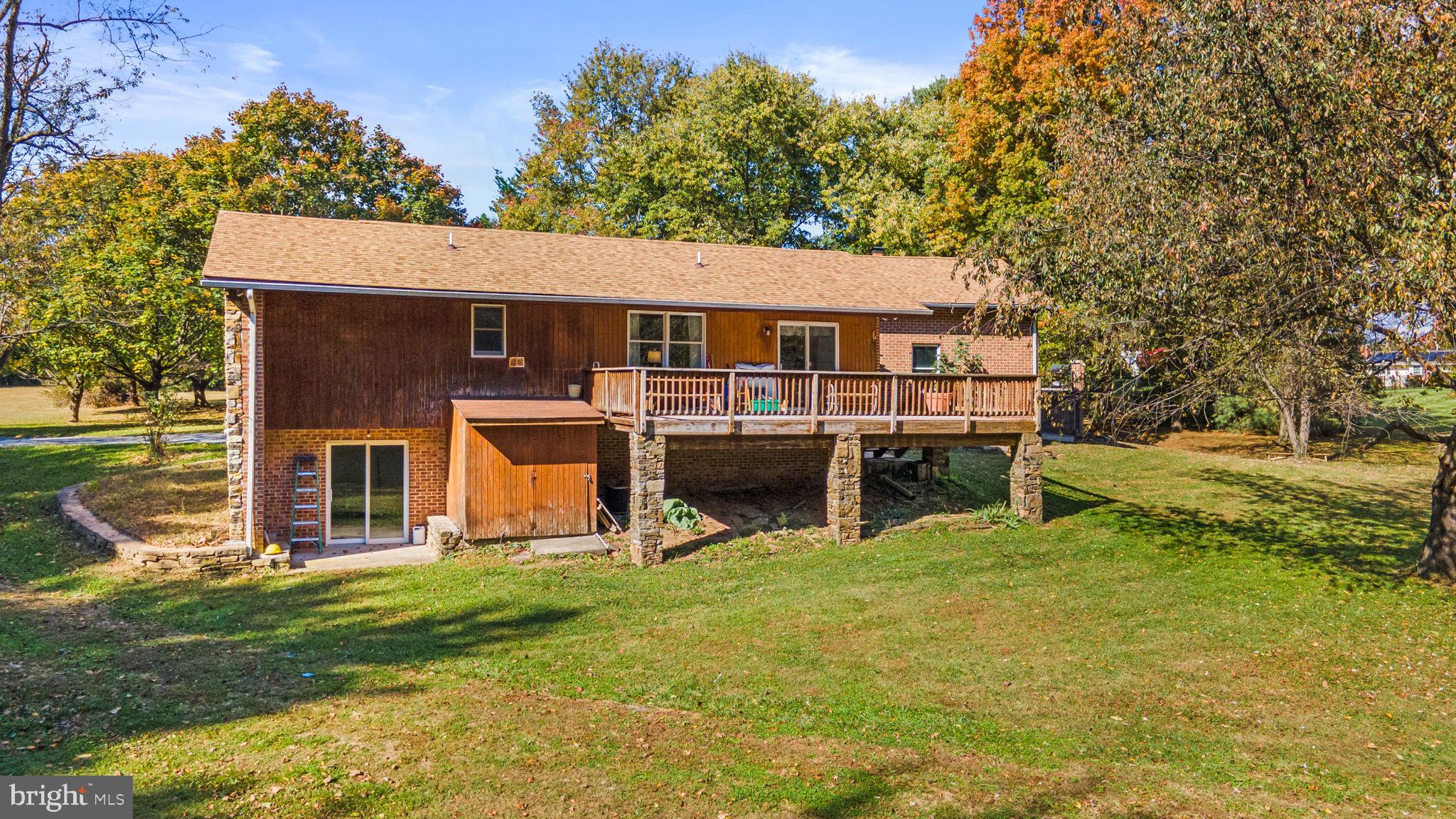 WEST FRIENDSHIP - Residential