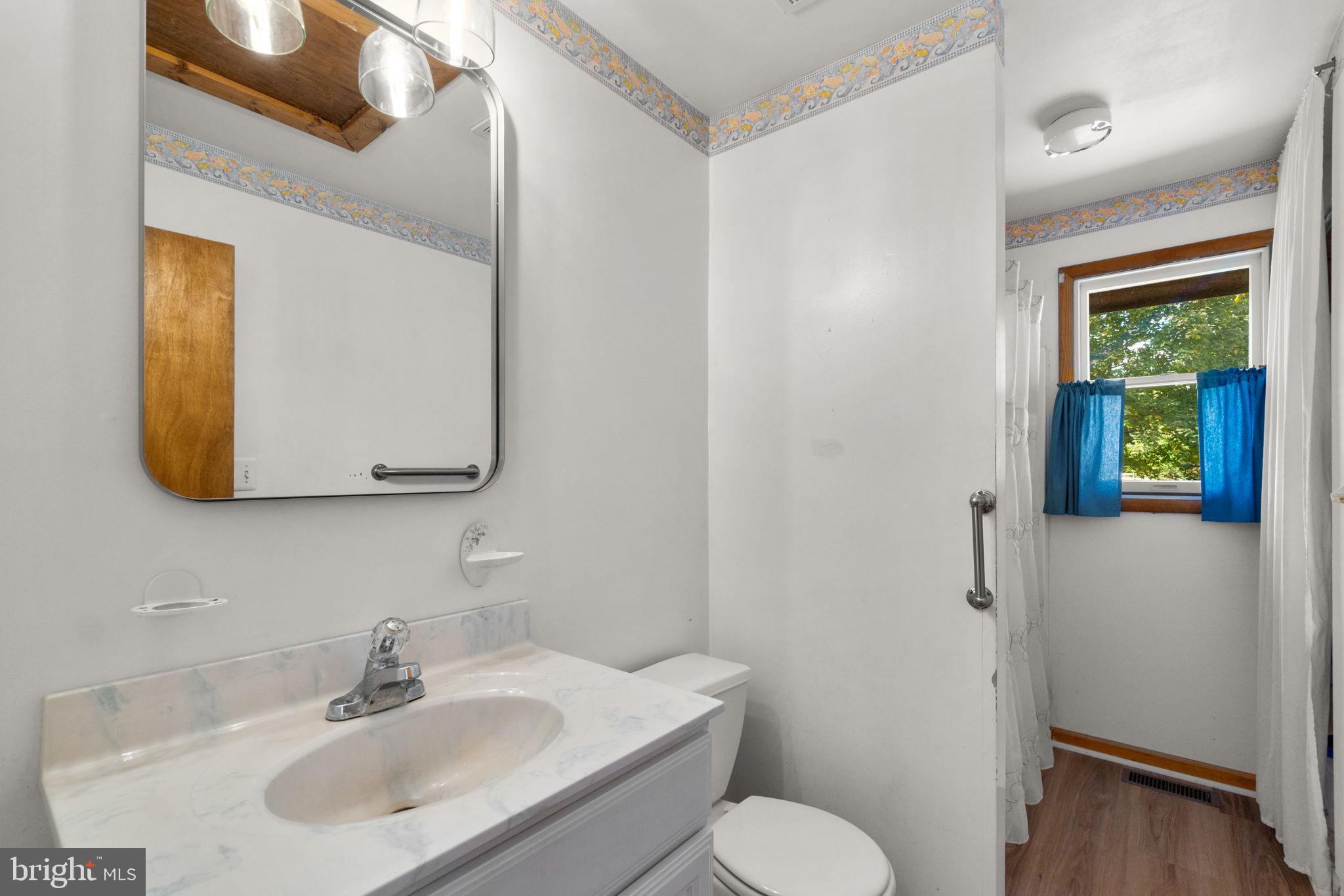 WEST FRIENDSHIP - Residential