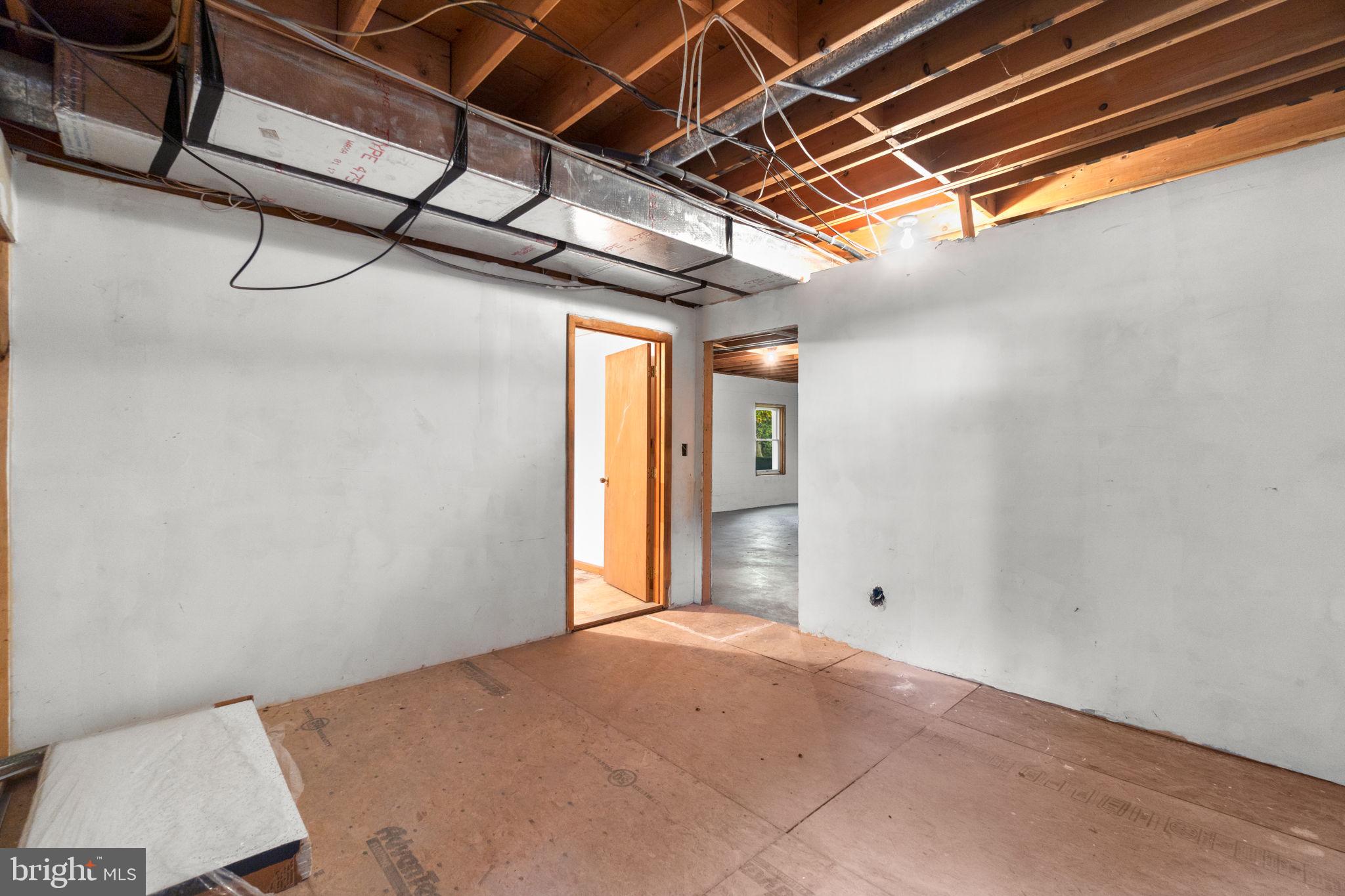 WEST FRIENDSHIP - Residential