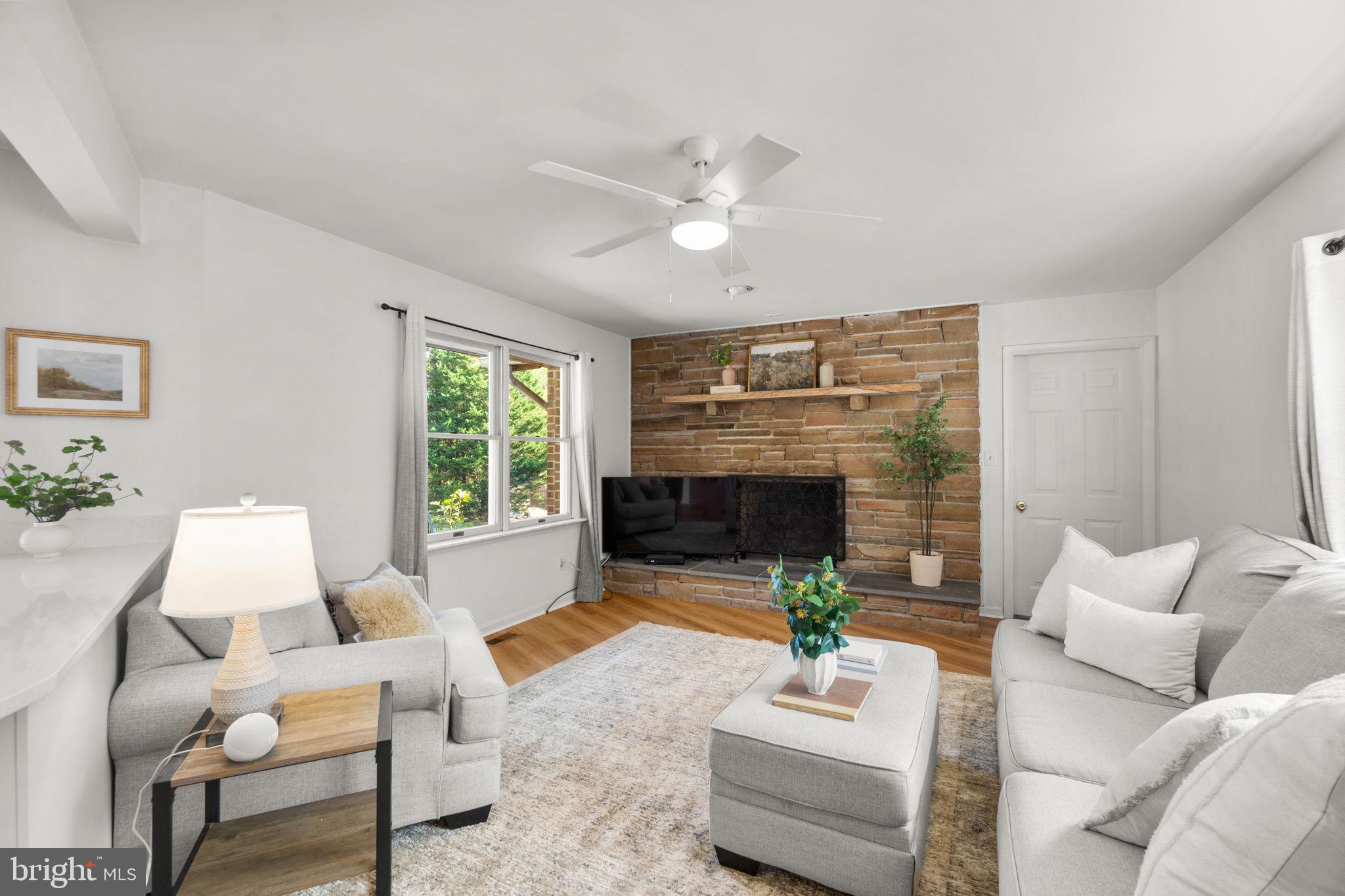 WEST FRIENDSHIP - Residential