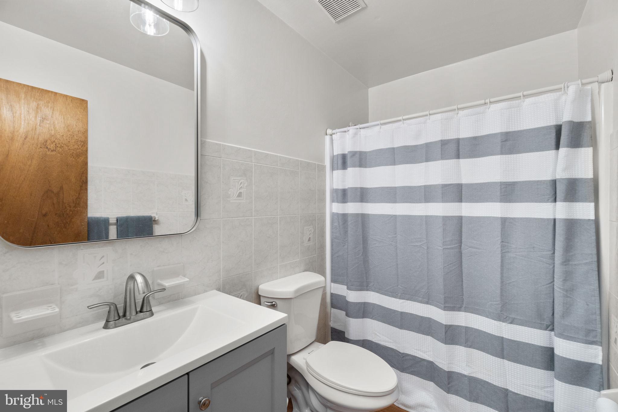 WEST FRIENDSHIP - Residential