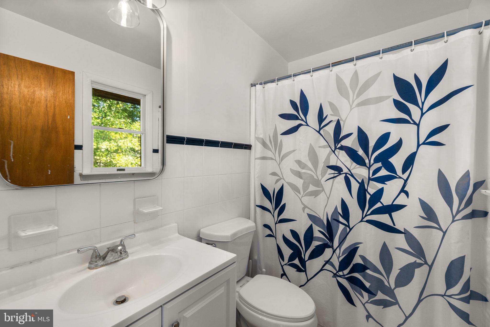 WEST FRIENDSHIP - Residential