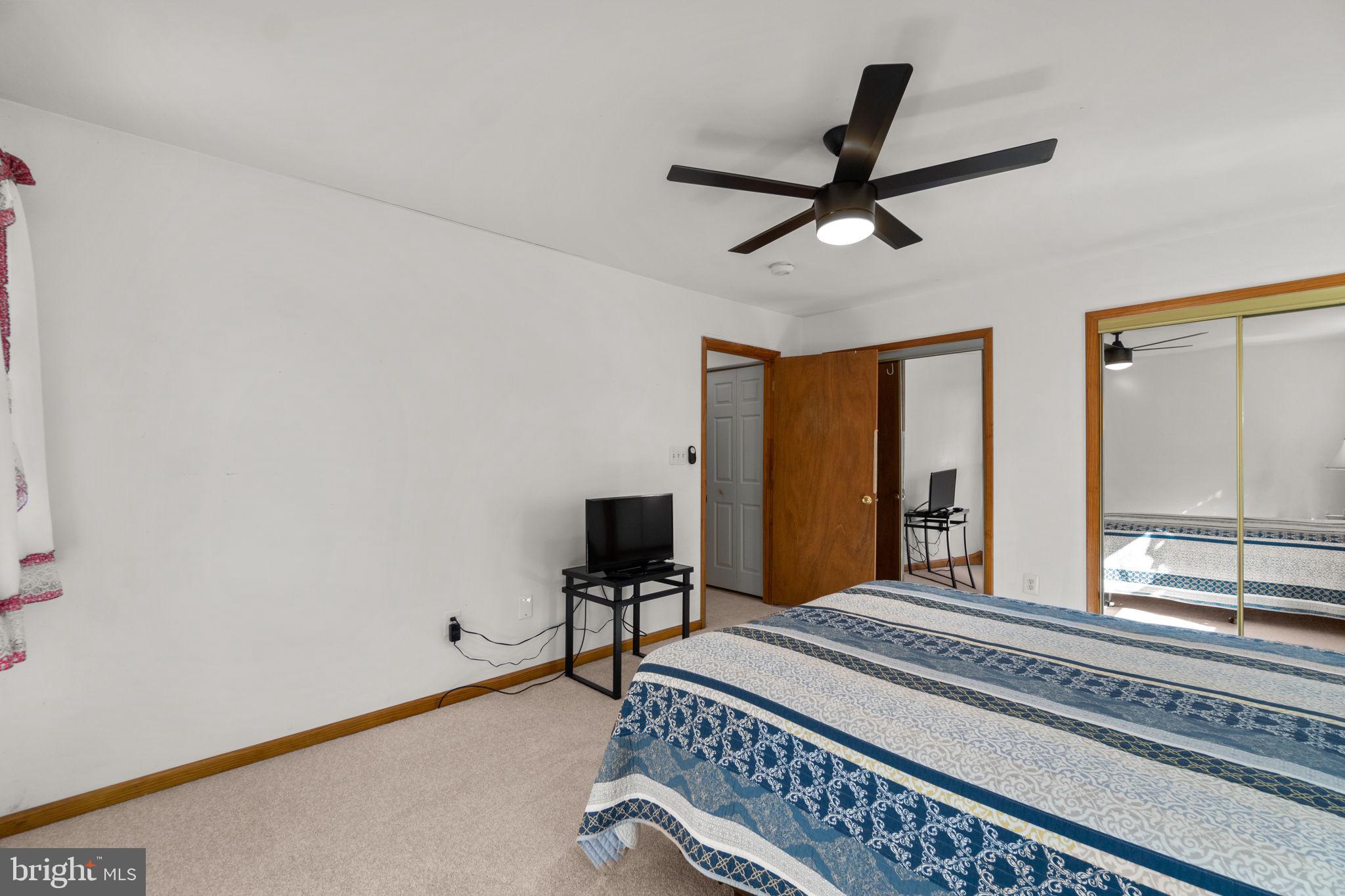 WEST FRIENDSHIP - Residential