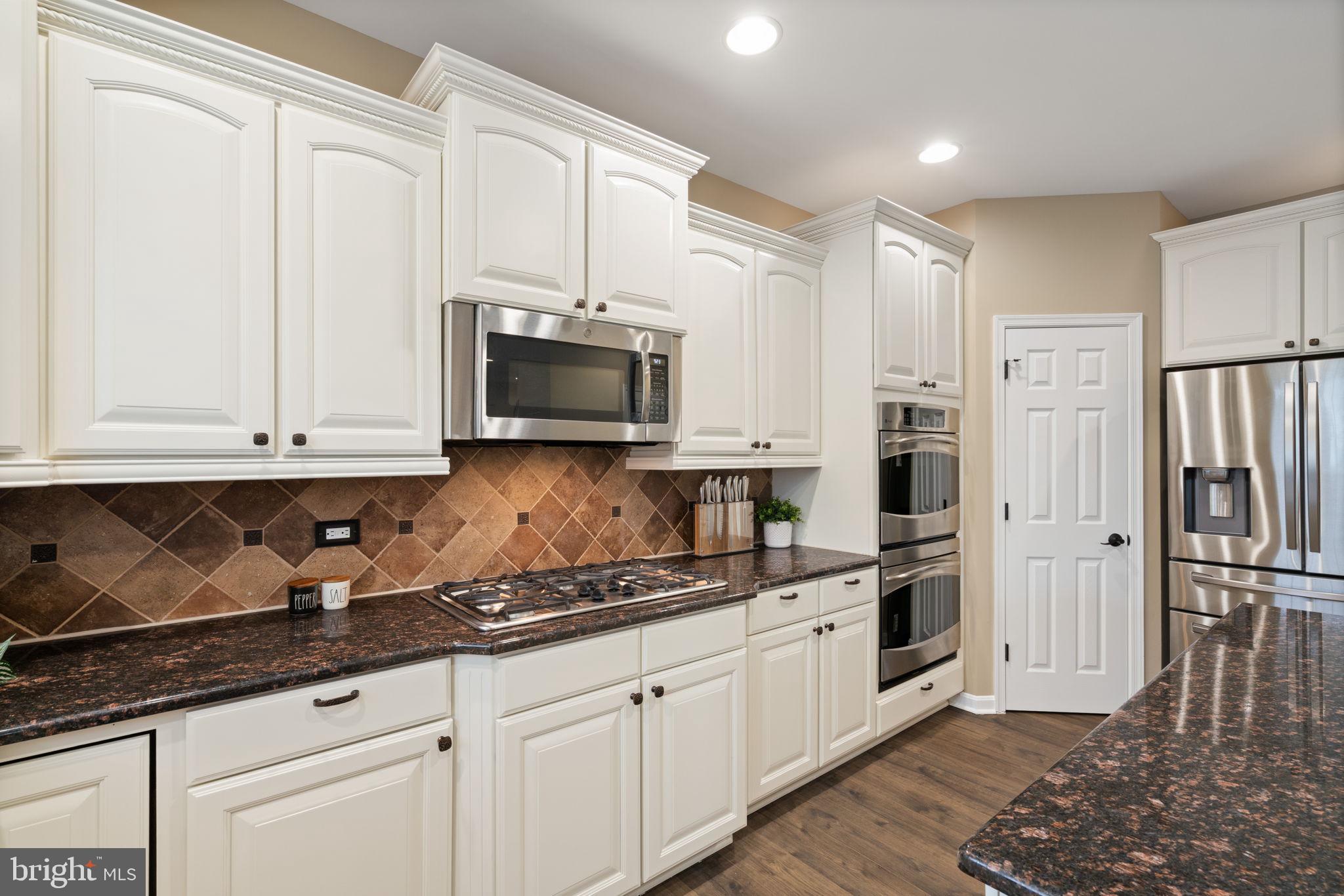 MEADOWS AT MORRIS FARM - Residential