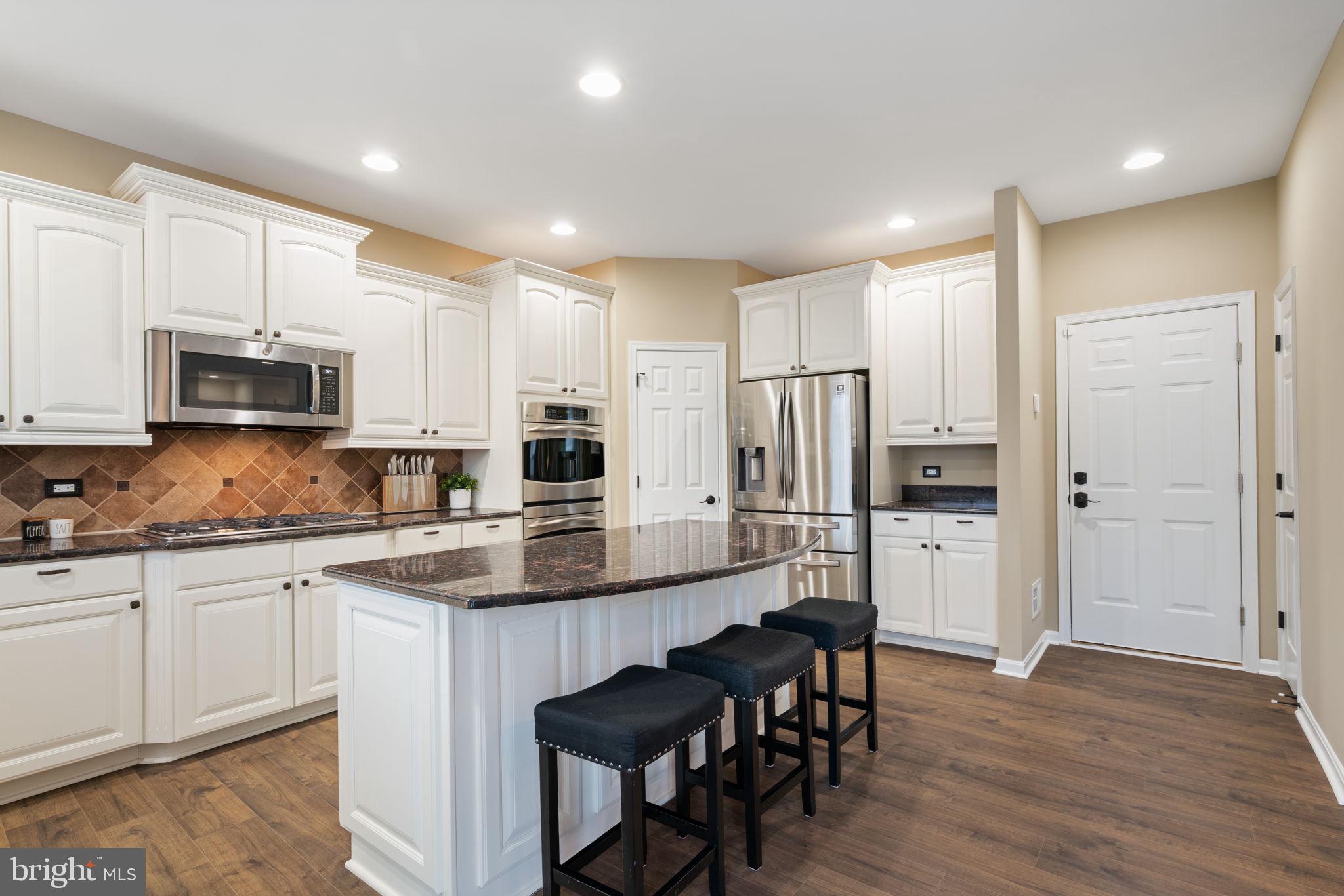 MEADOWS AT MORRIS FARM - Residential