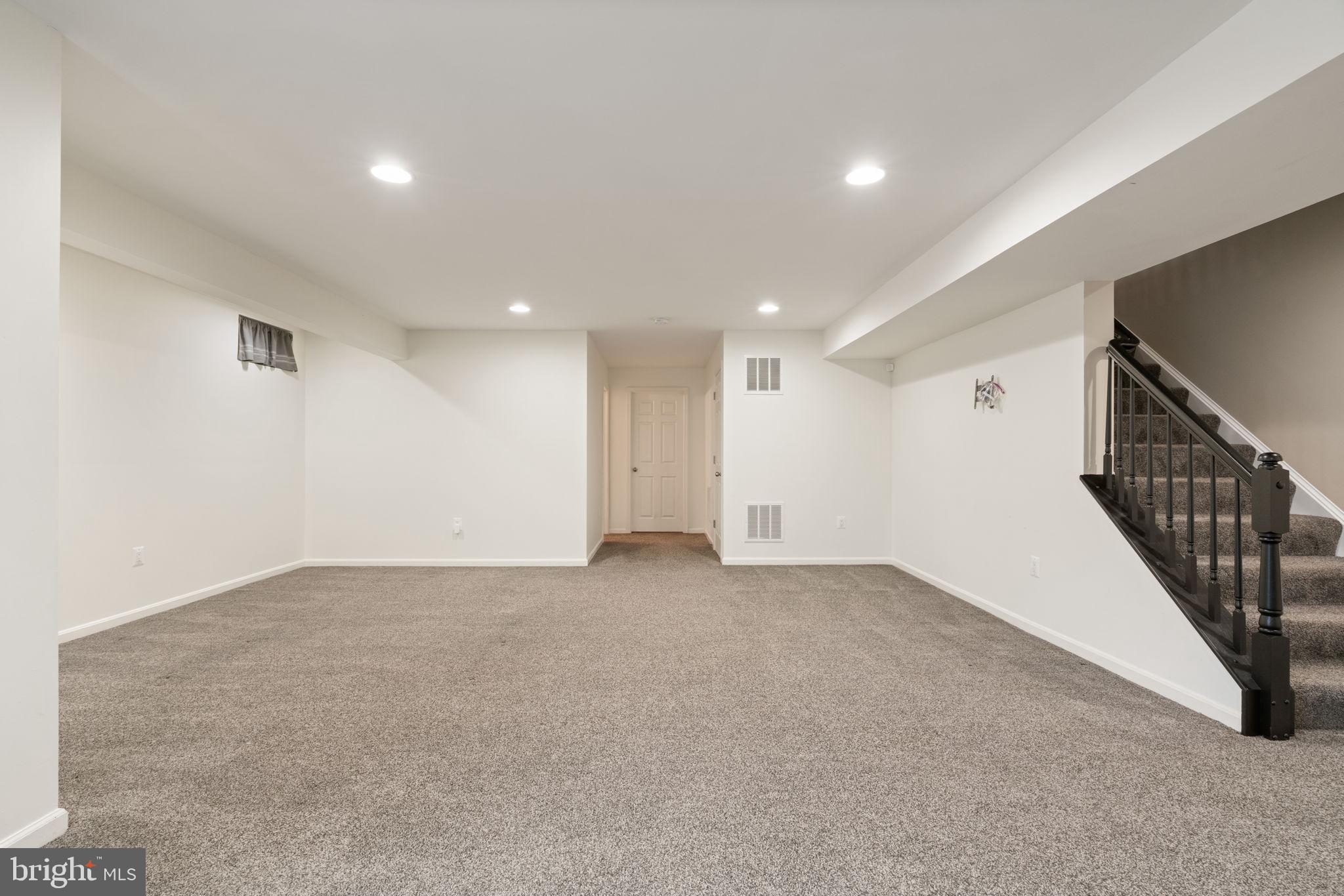 MEADOWS AT MORRIS FARM - Residential