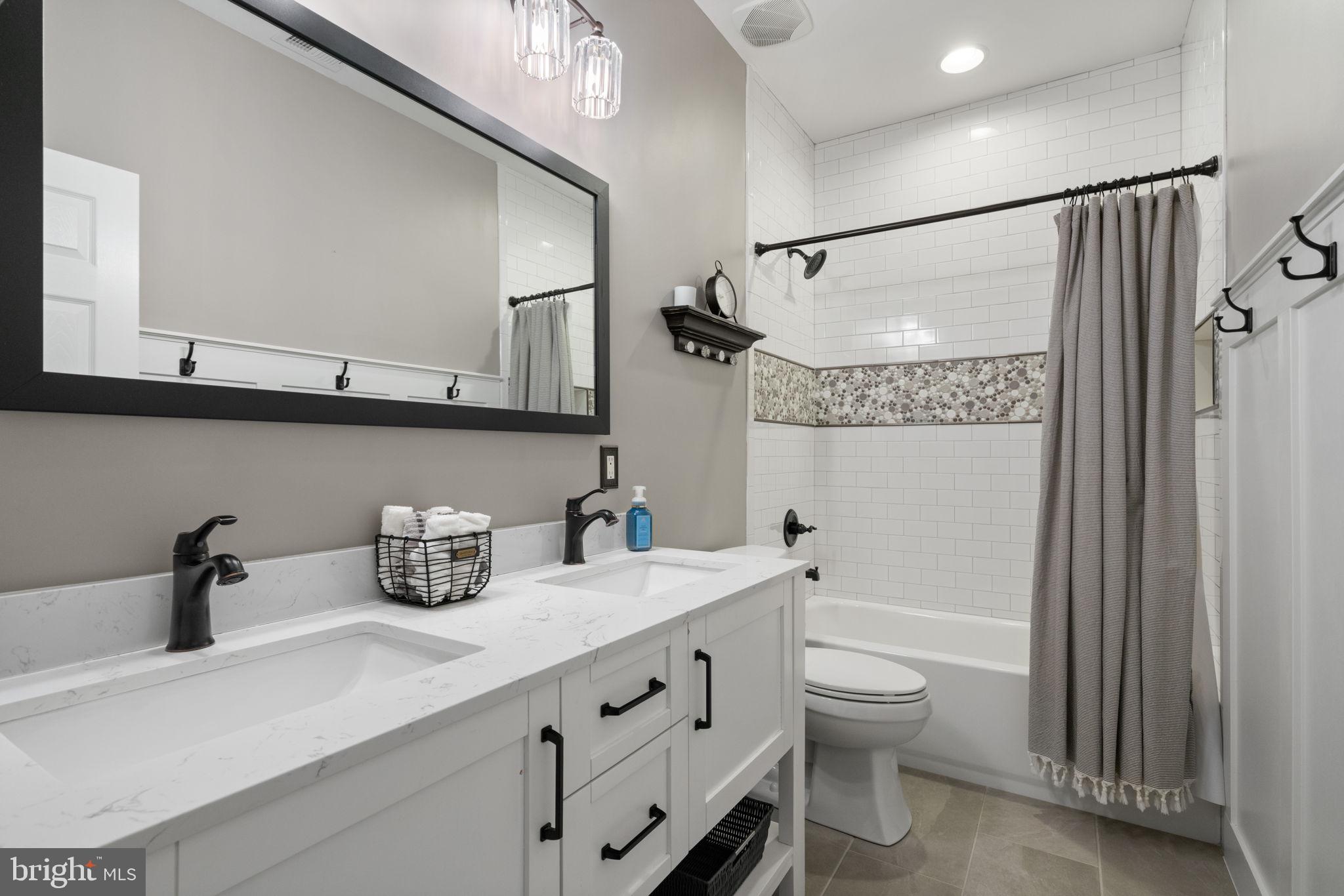 MEADOWS AT MORRIS FARM - Residential